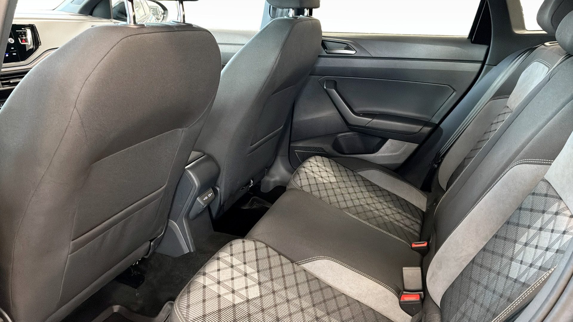 Volkswagen Taigo EUD51F
