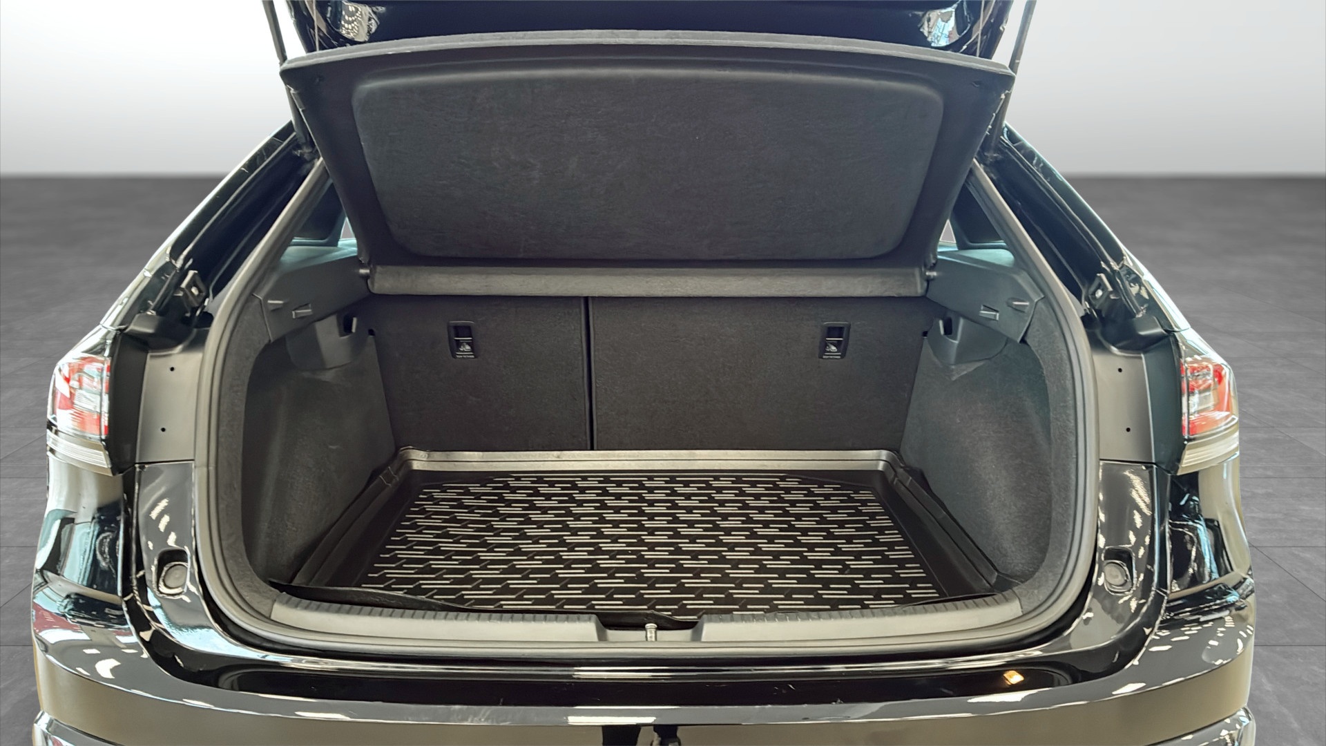 Volkswagen Taigo EUD51F