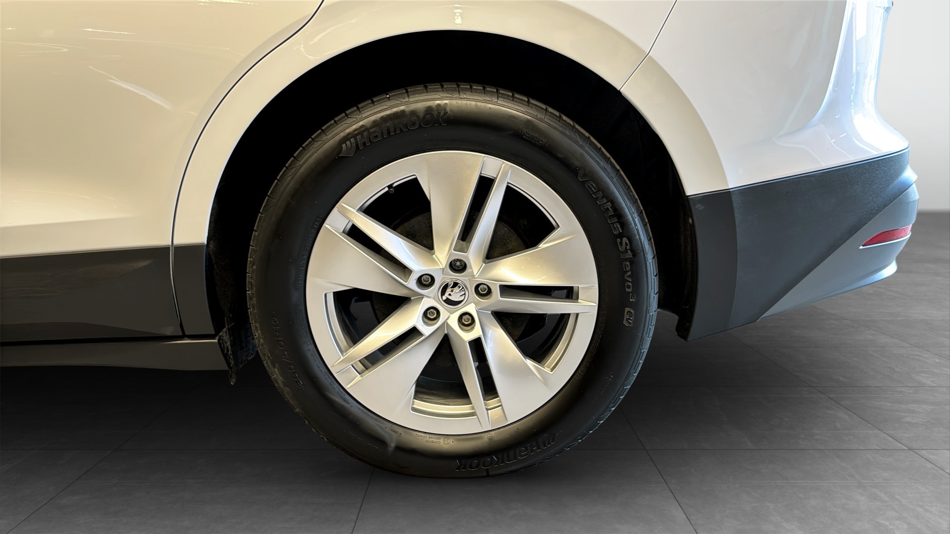 Skoda Enyaq EWA34X
