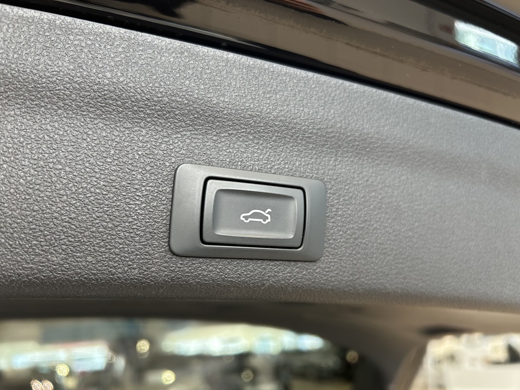 Audi A6 Avant EWH45J