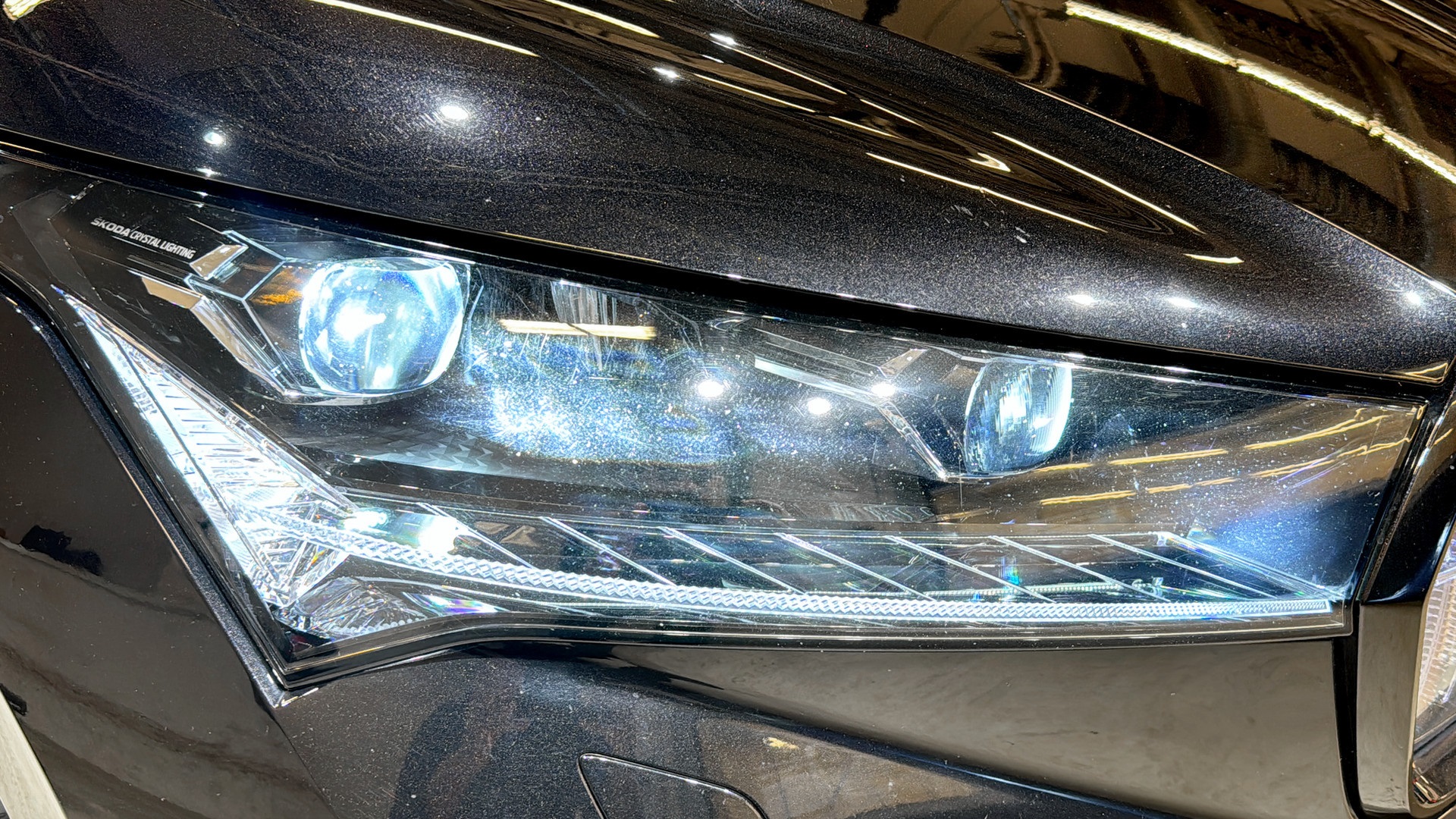 Skoda Enyaq EWJ00G