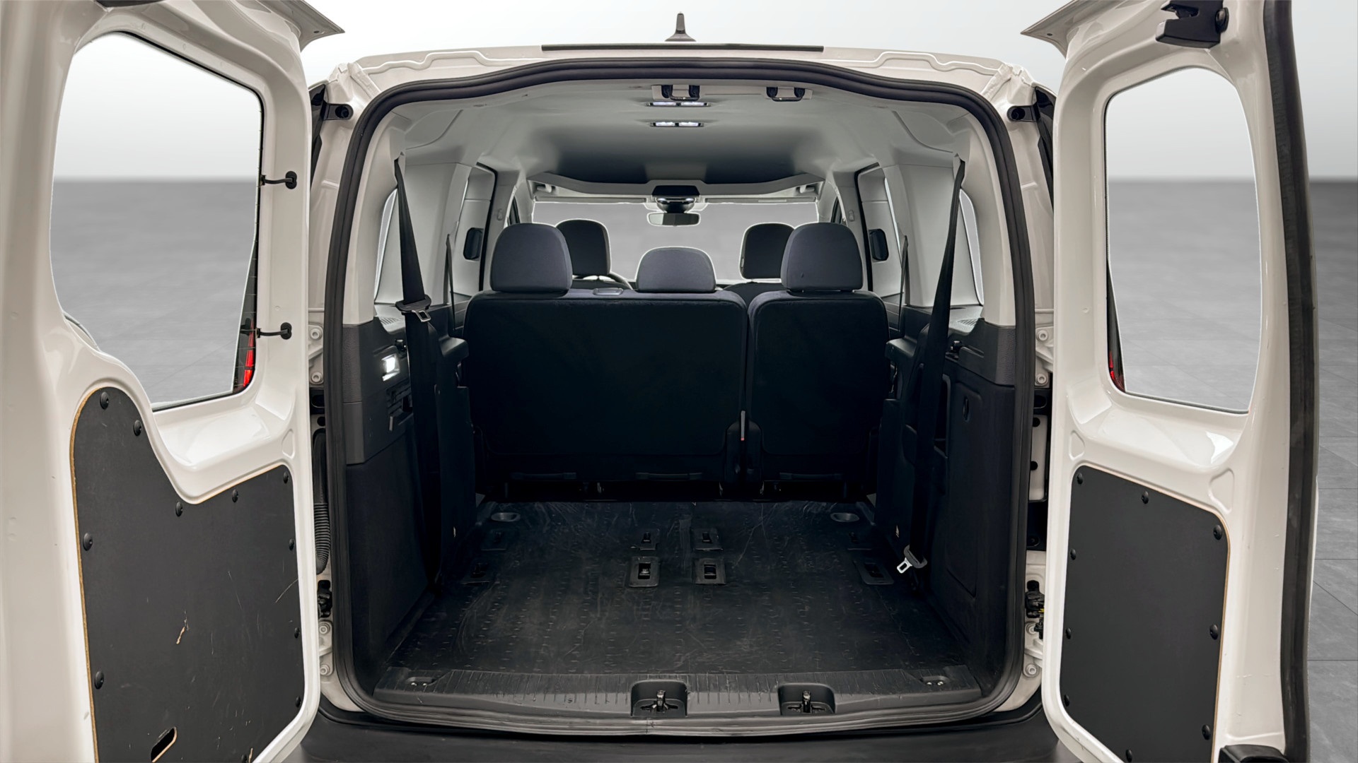 Volkswagen Caddy Maxi EXA245