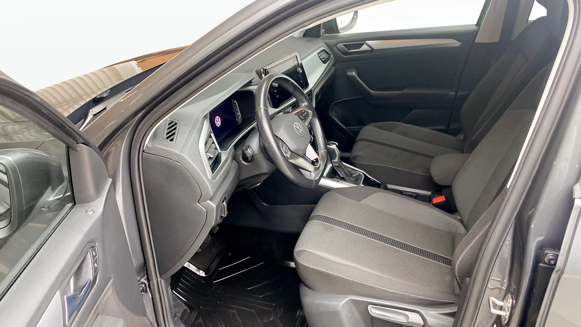 Volkswagen T-Roc EXE24B