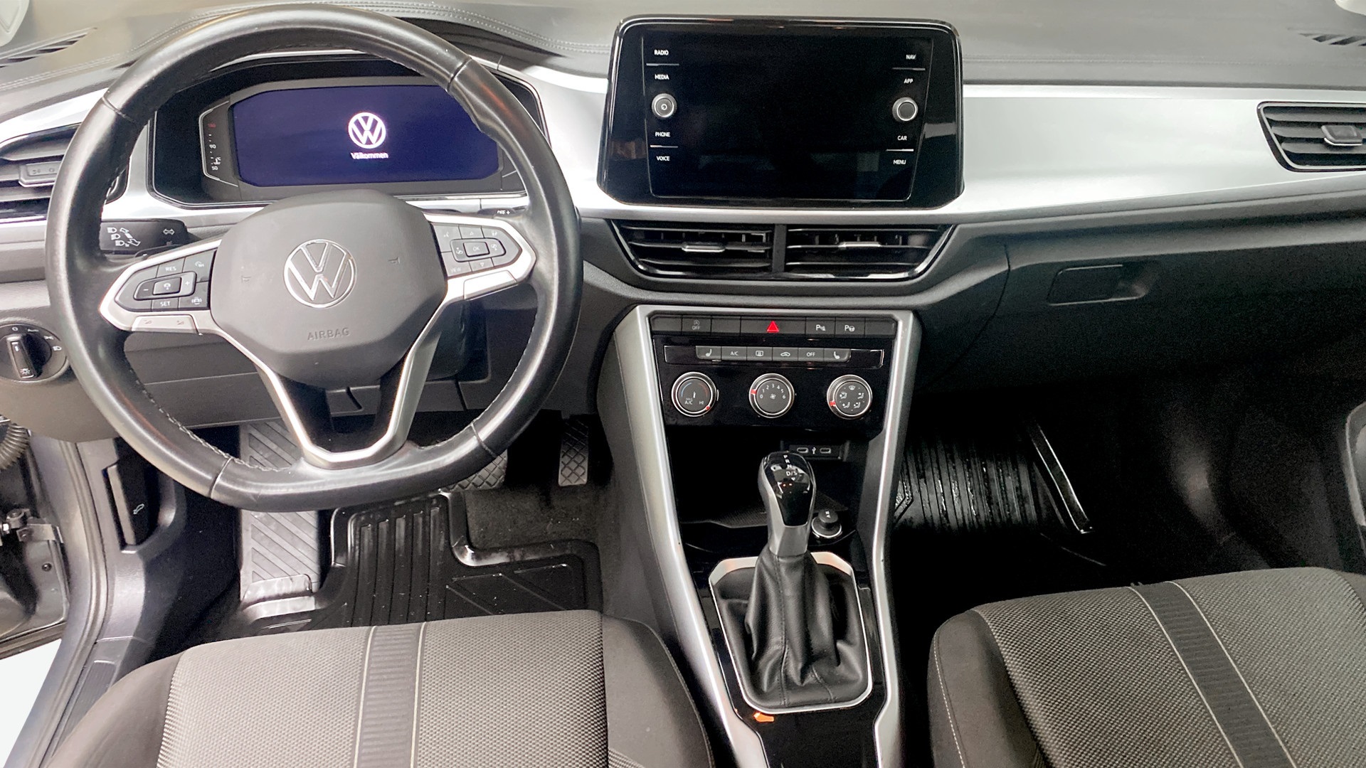 Volkswagen T-Roc EXE24B