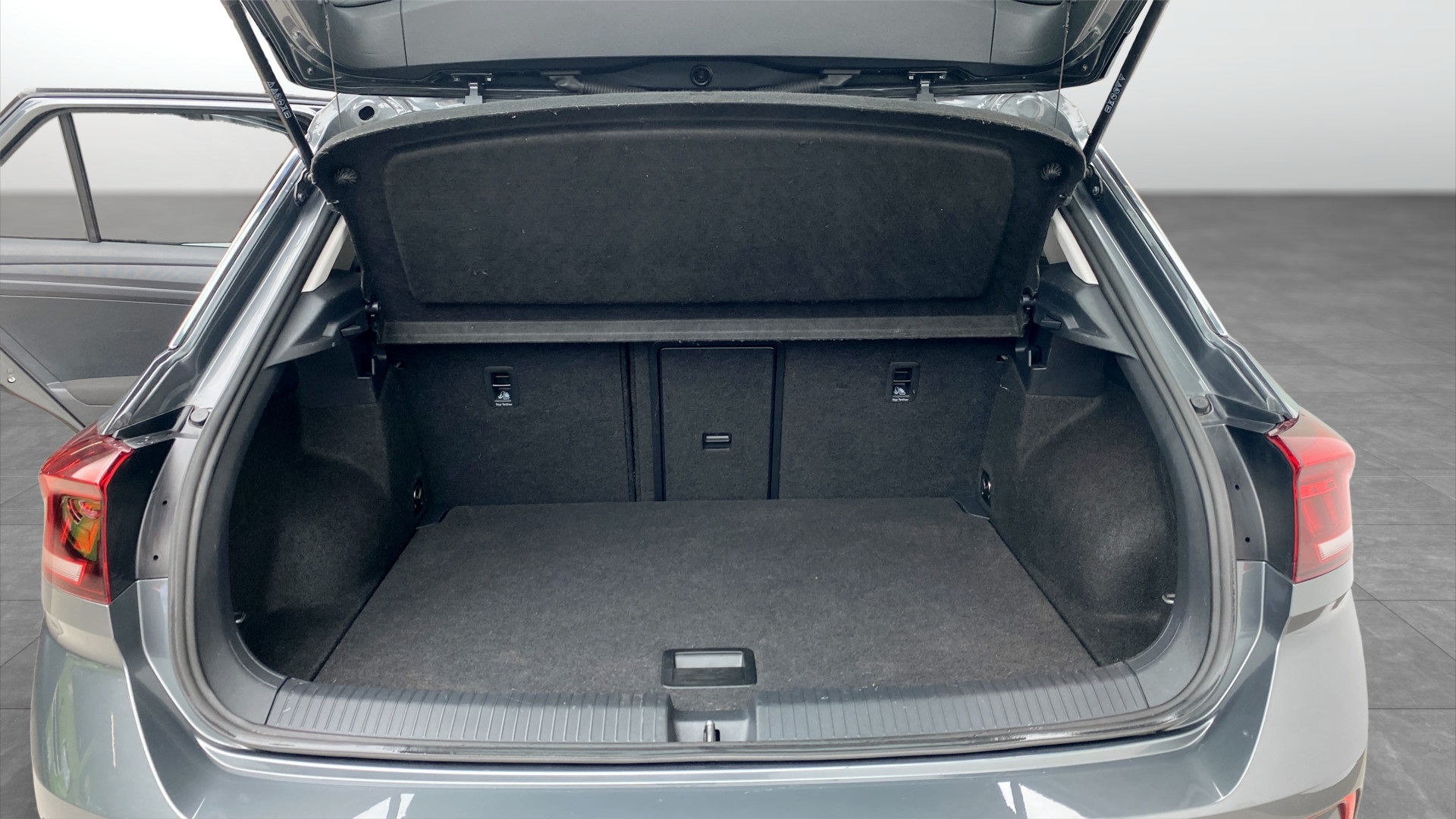 Volkswagen T-Roc EXE24B