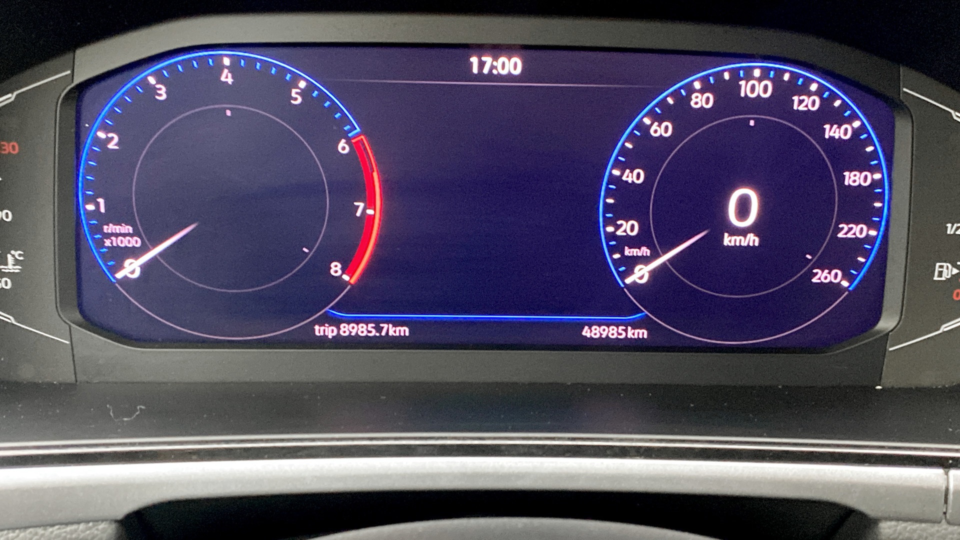 Volkswagen T-Roc EXE24B
