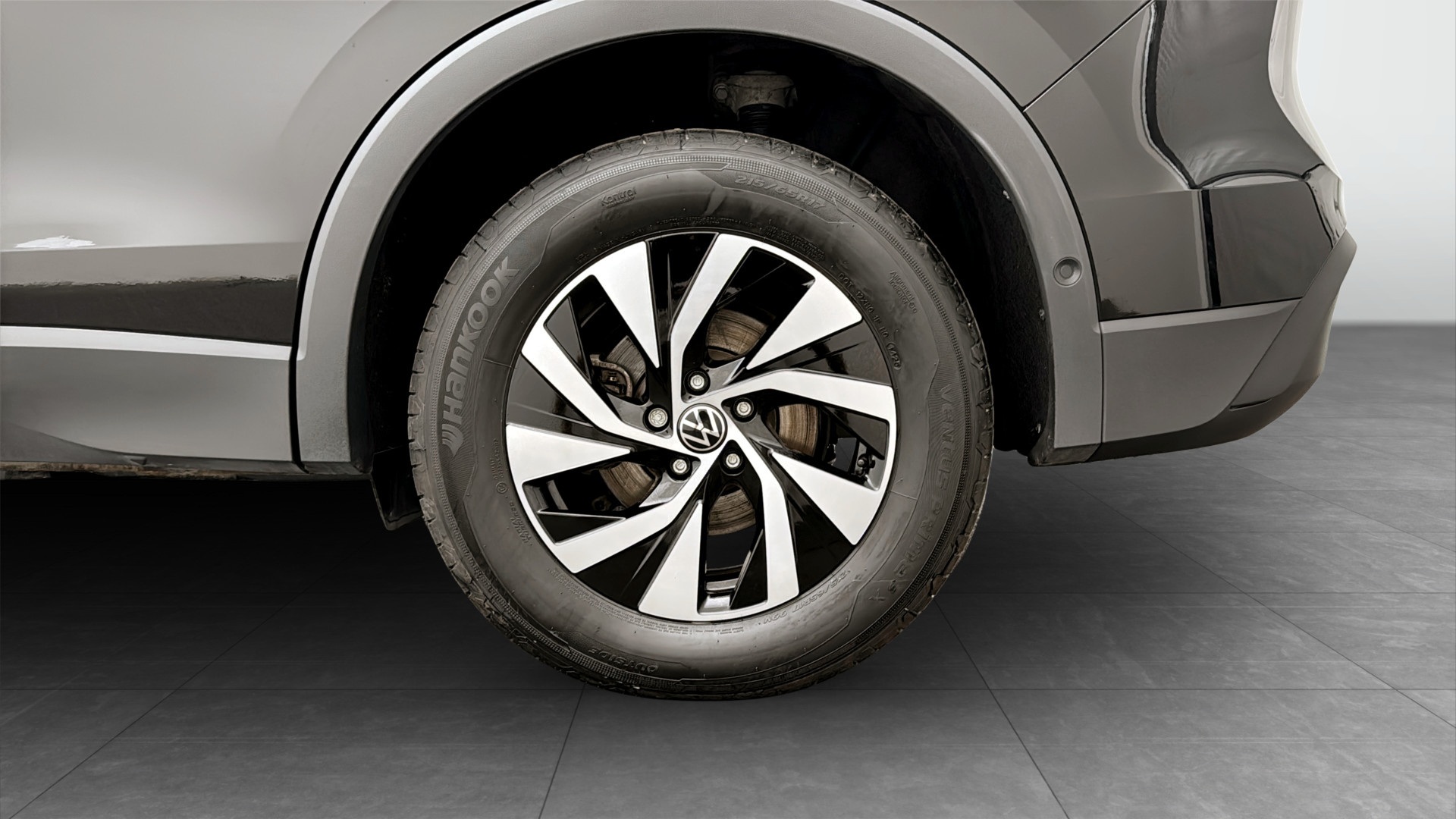 Volkswagen Tiguan EXG08D