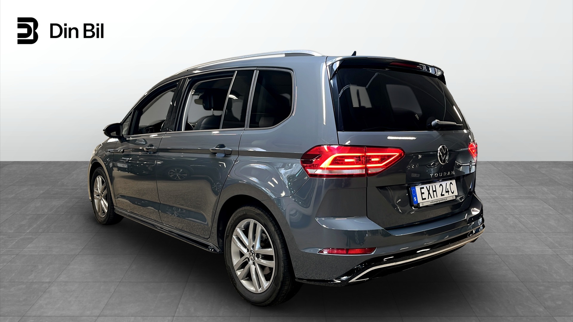 Volkswagen Touran EXH24C