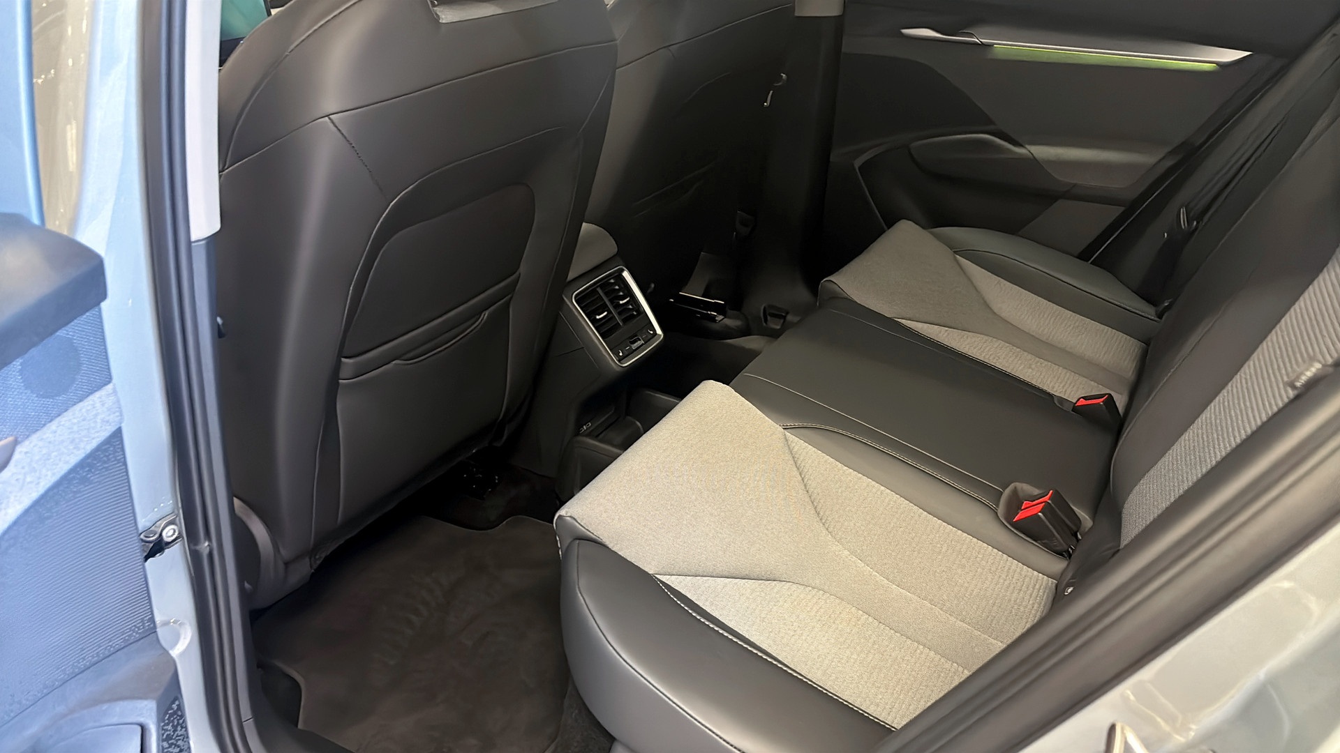 Skoda Enyaq EXY61E