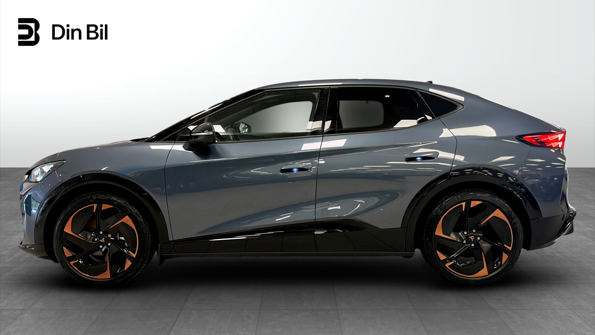 CUPRA Tavascan EYJ24N