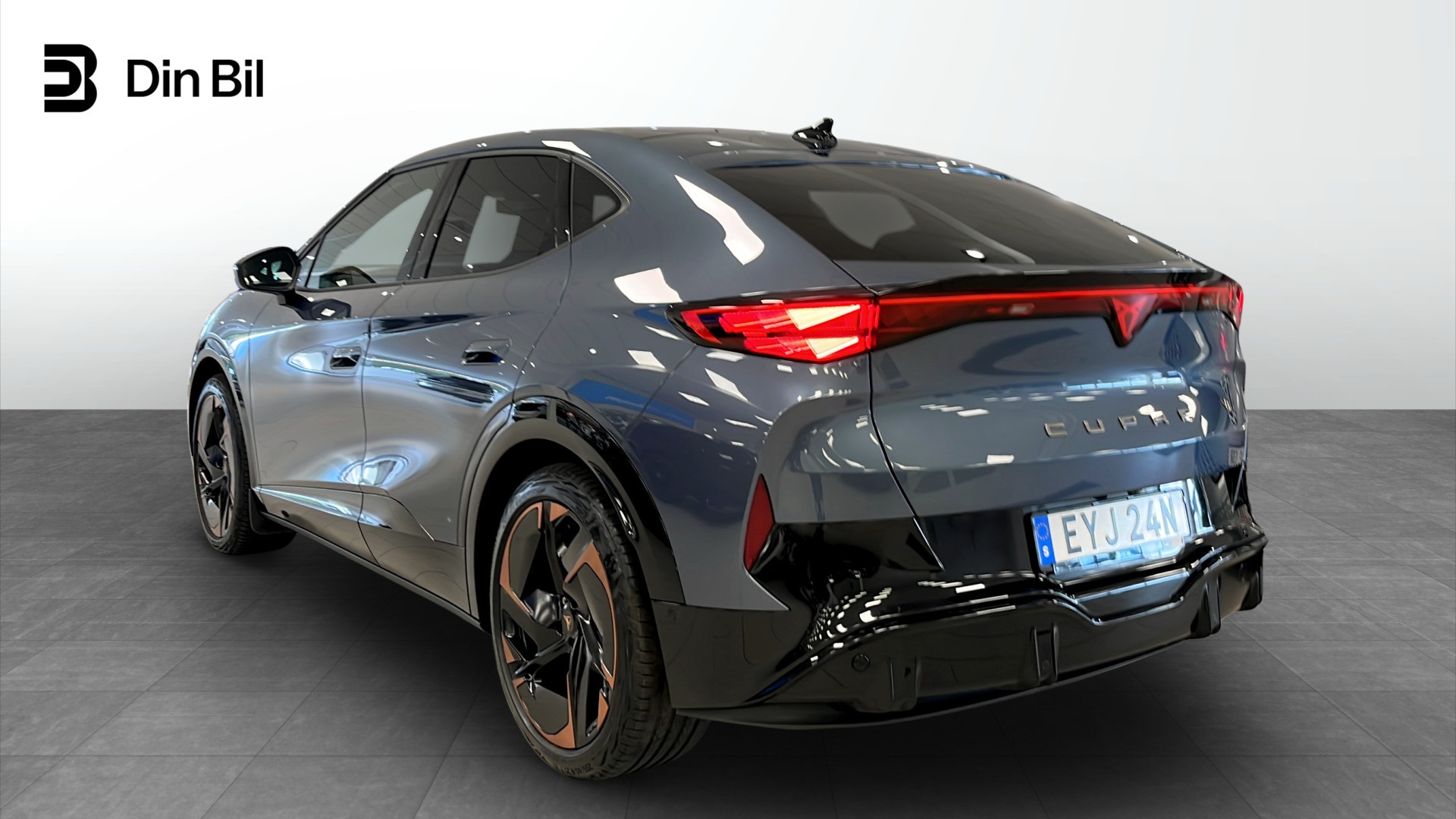 CUPRA Tavascan EYJ24N