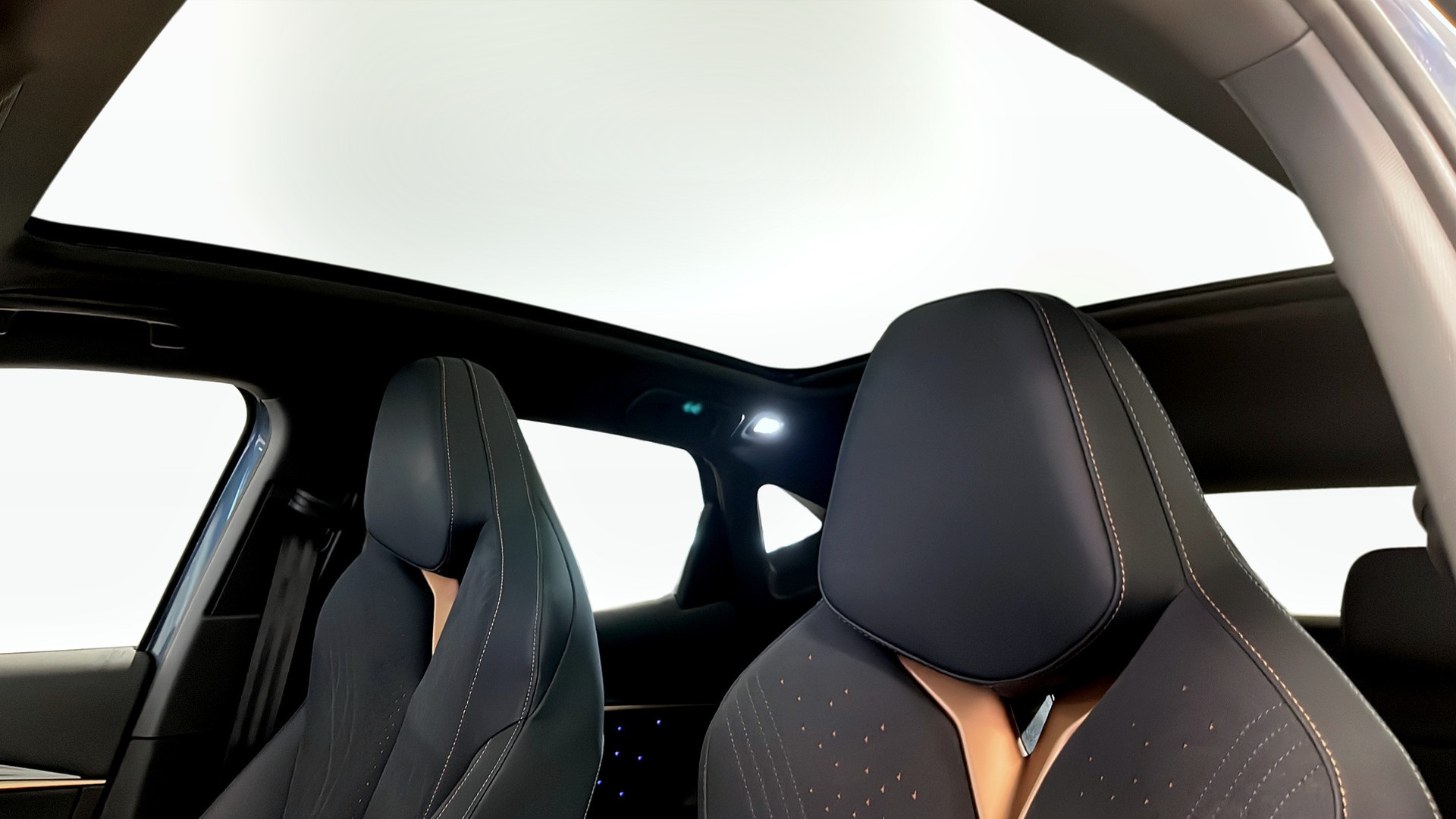 CUPRA Tavascan EYJ24N