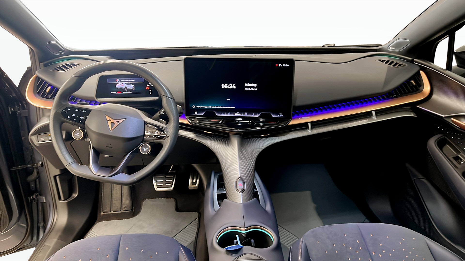 CUPRA Tavascan EYJ24N