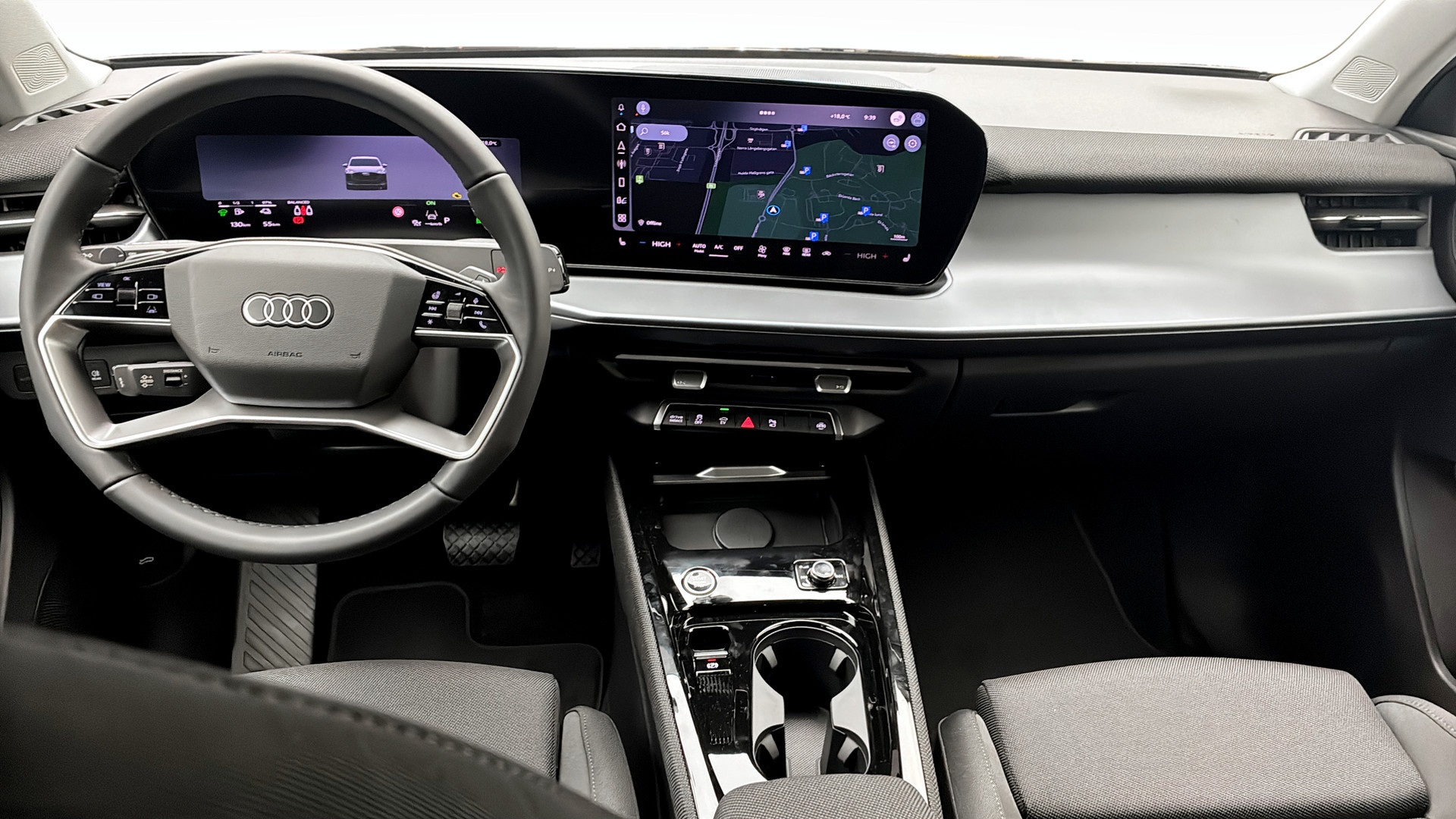 Audi Q3 EYP03Y