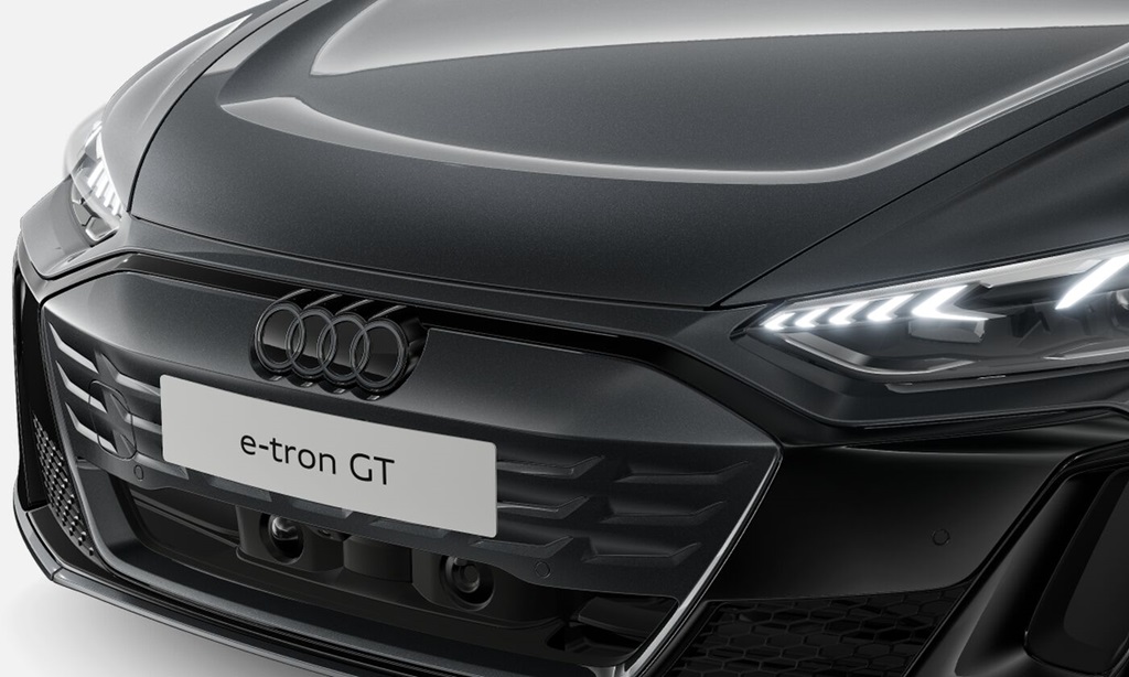 Audi e-tron GT quattro EYR03R