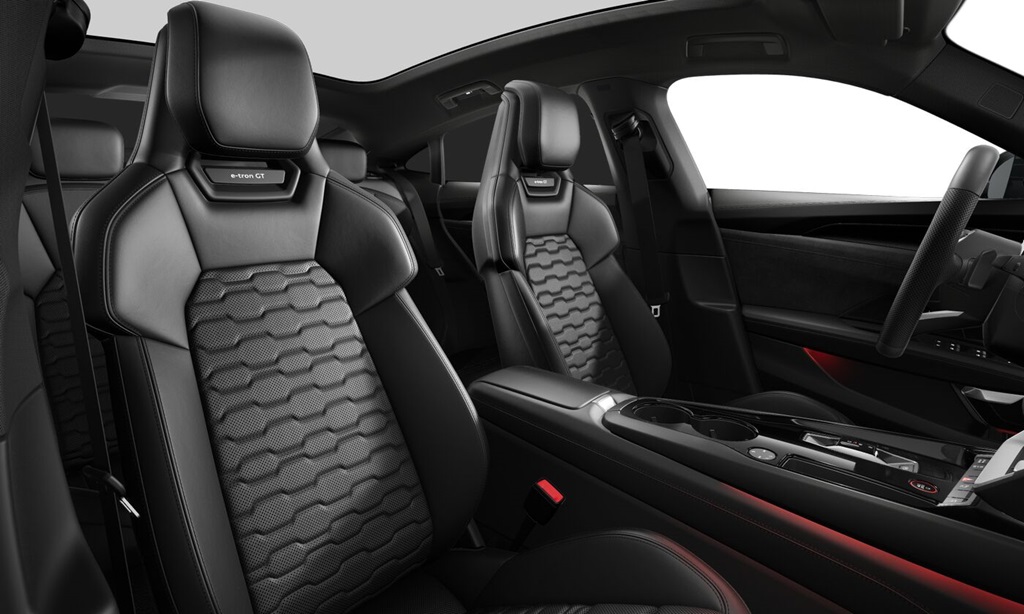 Audi e-tron GT quattro EYR03R