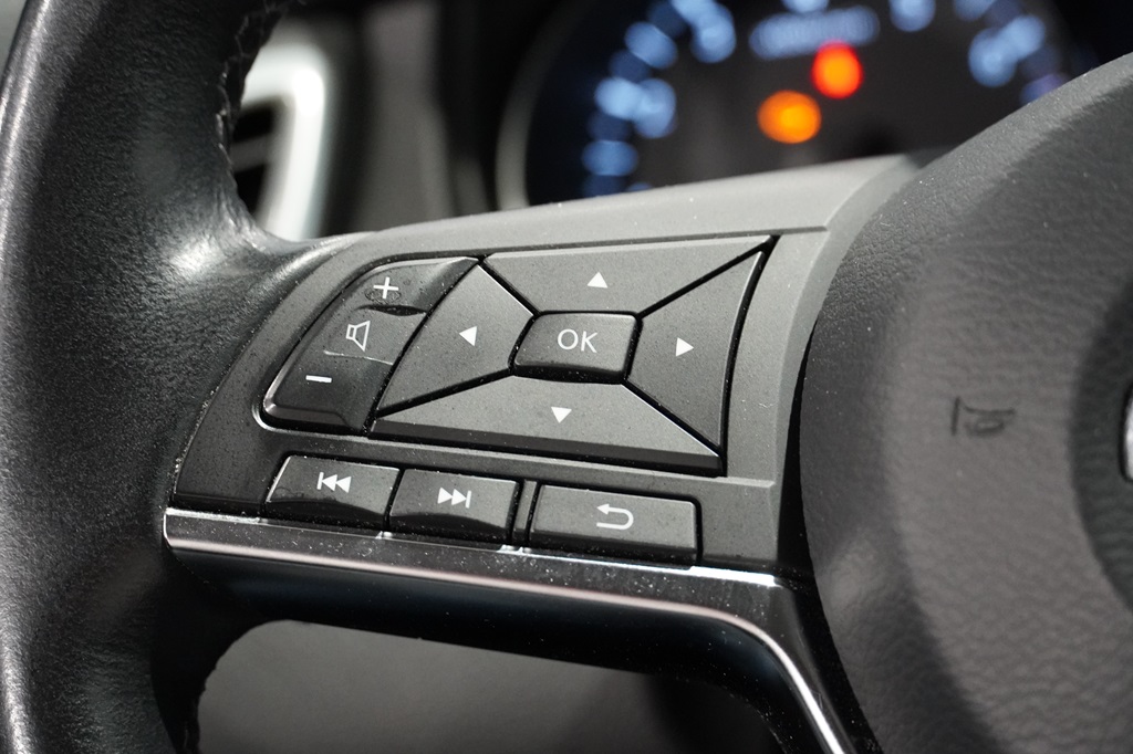 Nissan Qashqai EYU36X