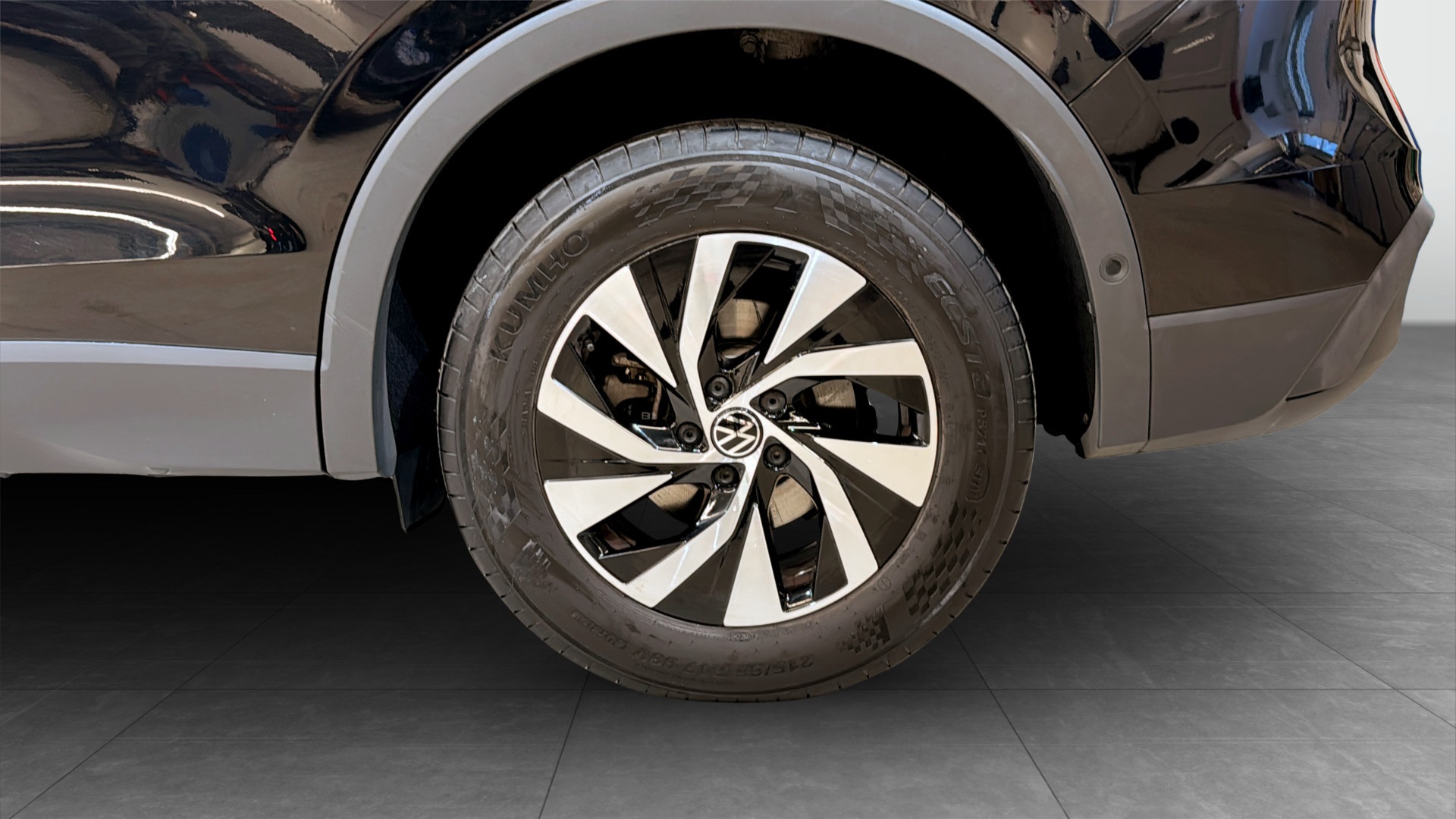 Volkswagen Tiguan EYX61T