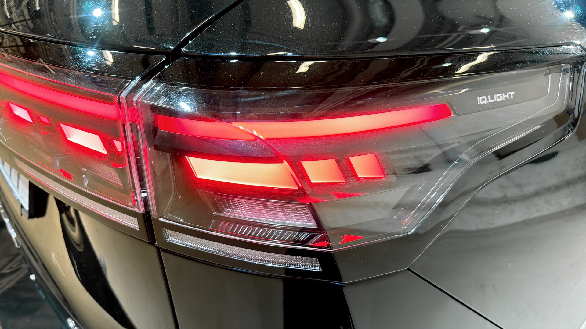 Volkswagen Tiguan EYX61T