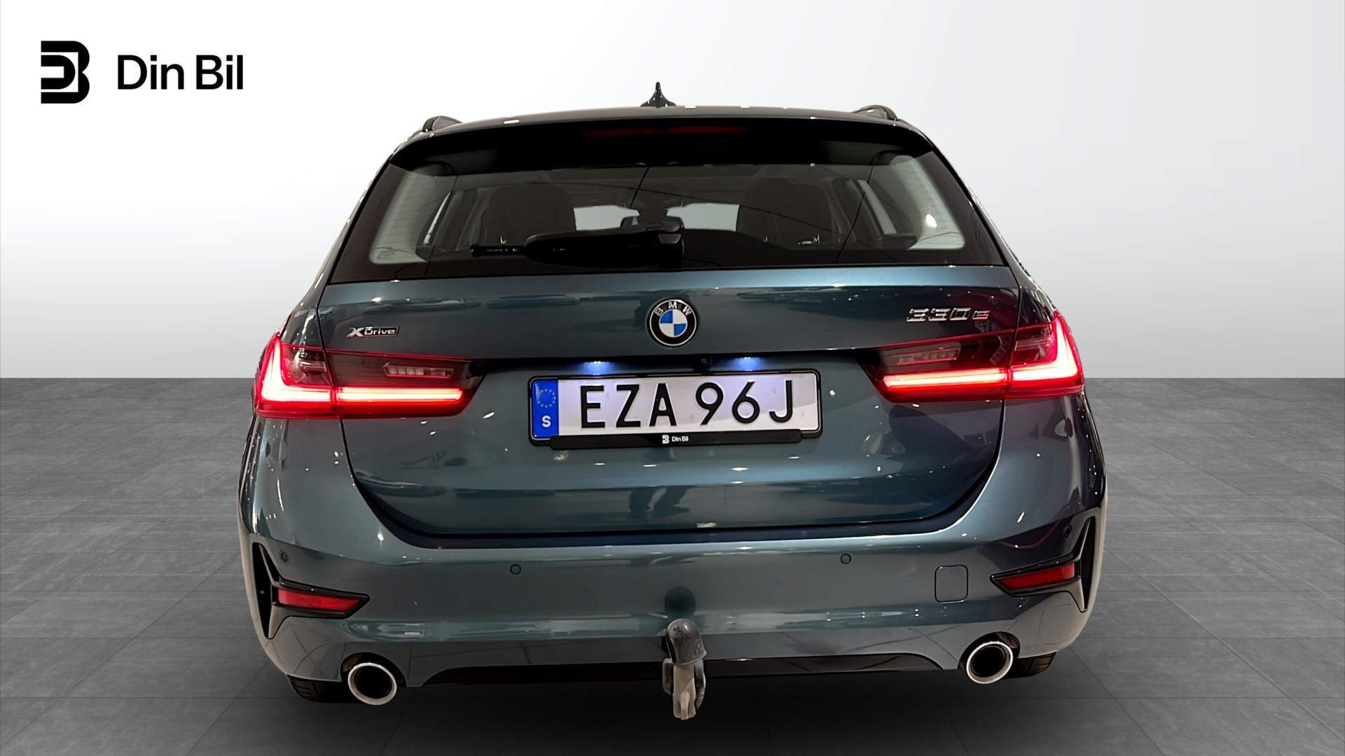 BMW 330e EZA96J