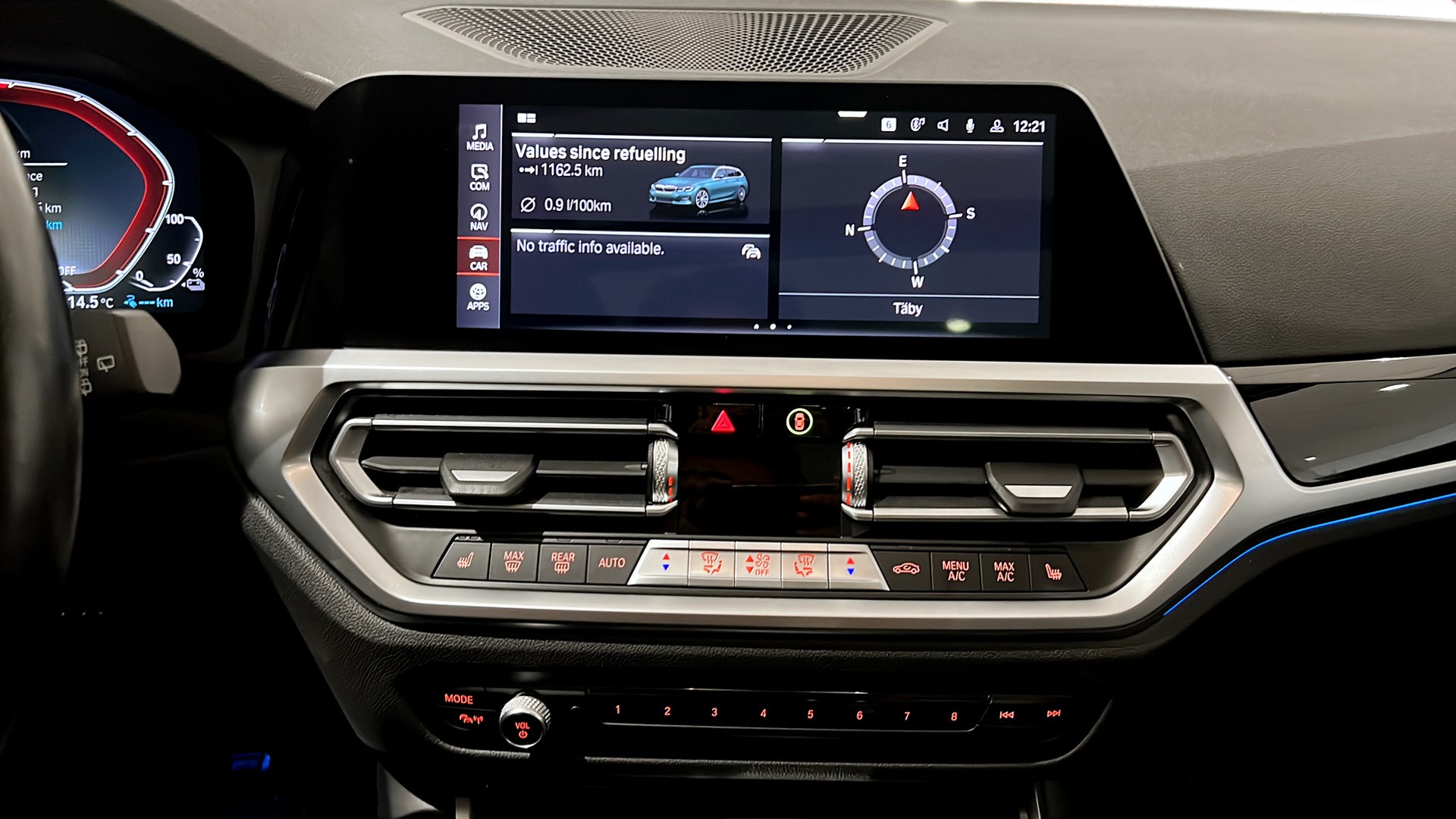 BMW 330e EZA96J