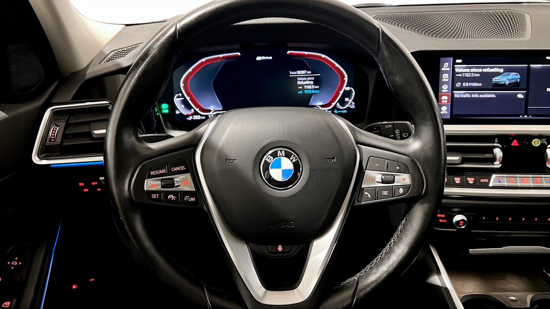 BMW 330e EZA96J