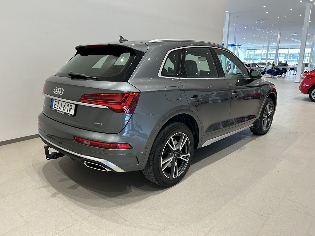 Audi Q5 EZJ61R