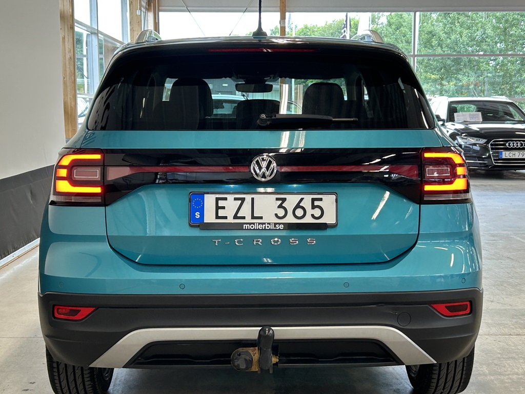 Volkswagen T-Cross EZL365