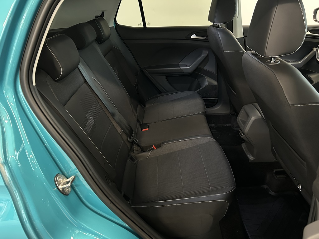 Volkswagen T-Cross EZL365