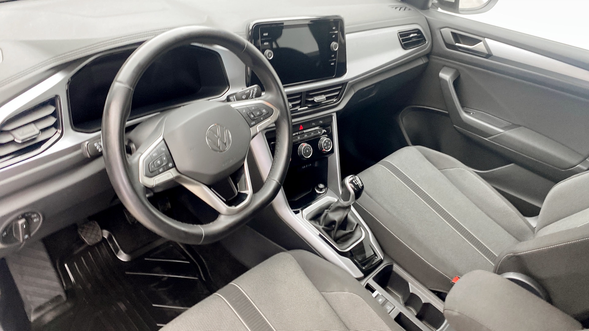 Volkswagen T-Roc EZW00L