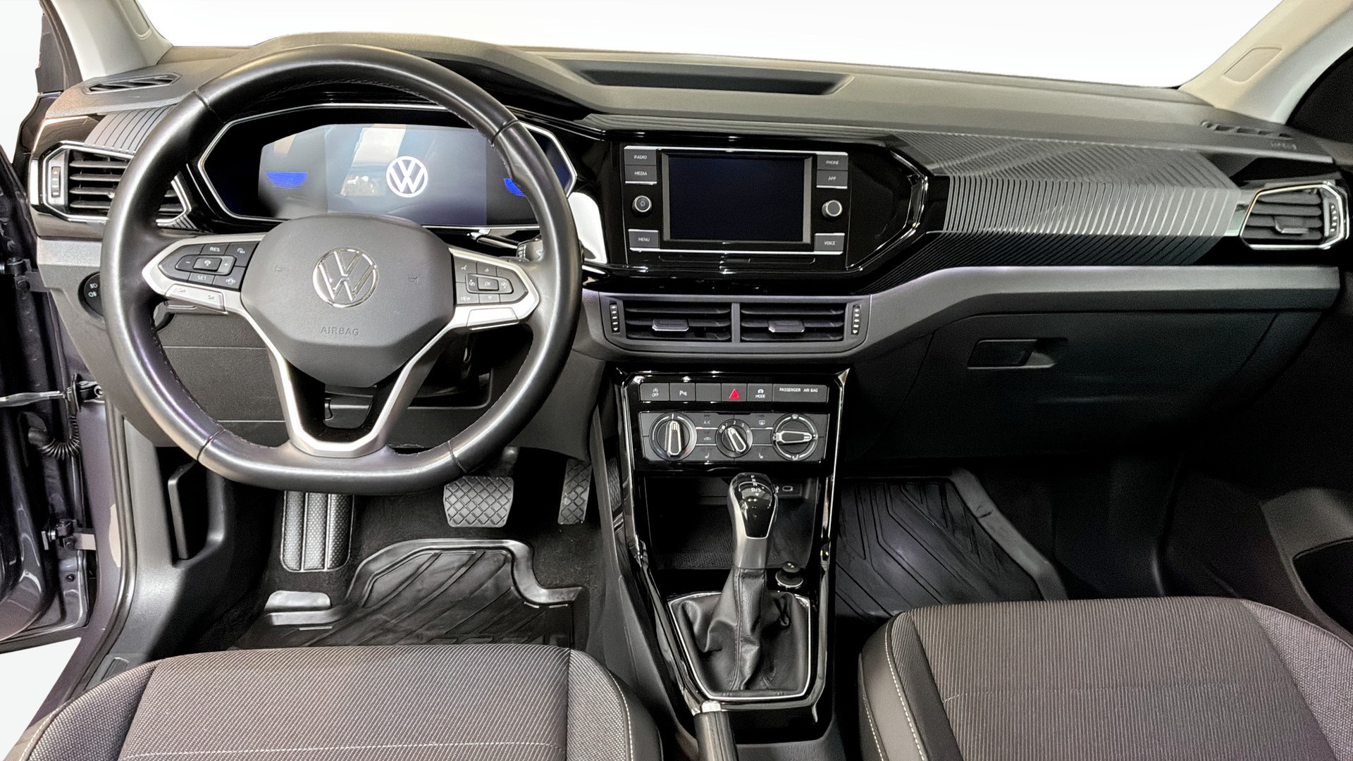 Volkswagen T-Cross FAH13D