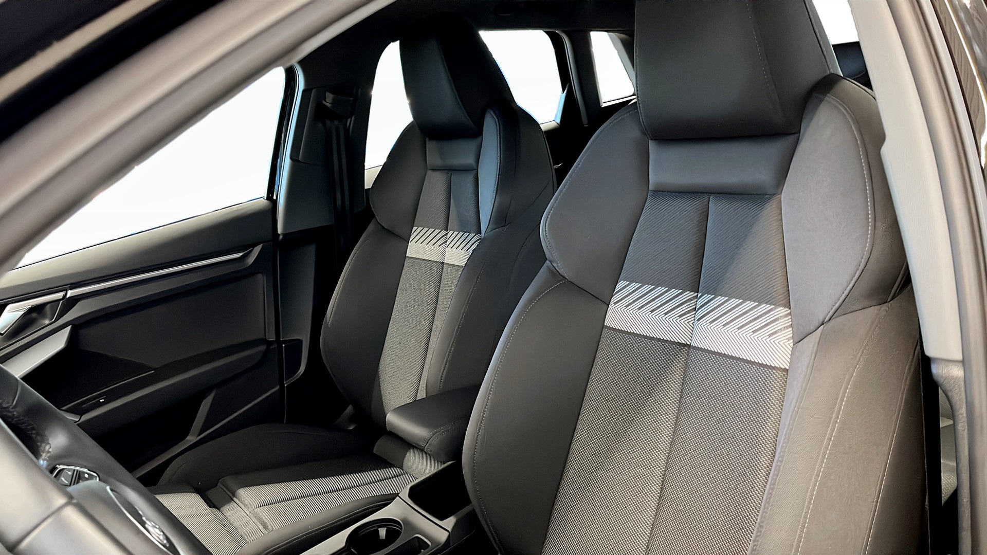 Audi A3 Sportback FAJ36R