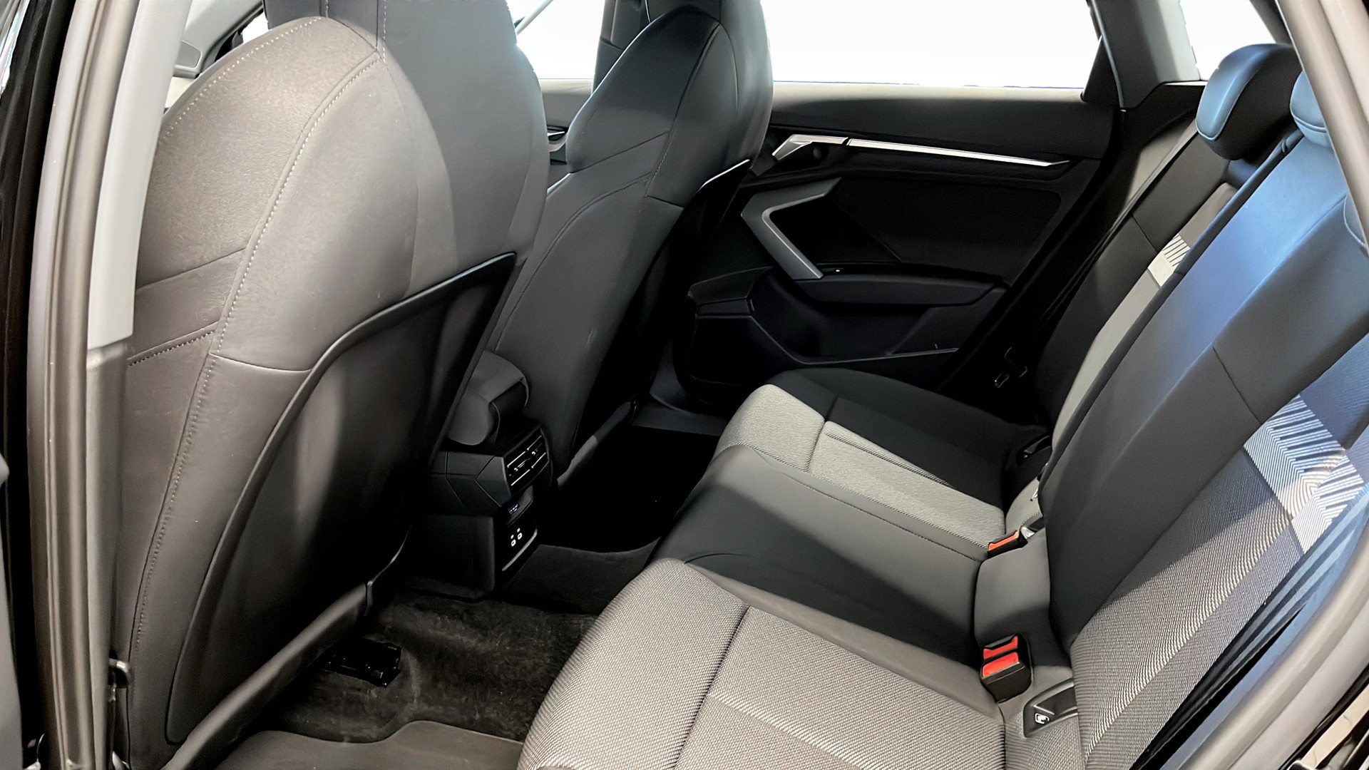 Audi A3 Sportback FAJ36R