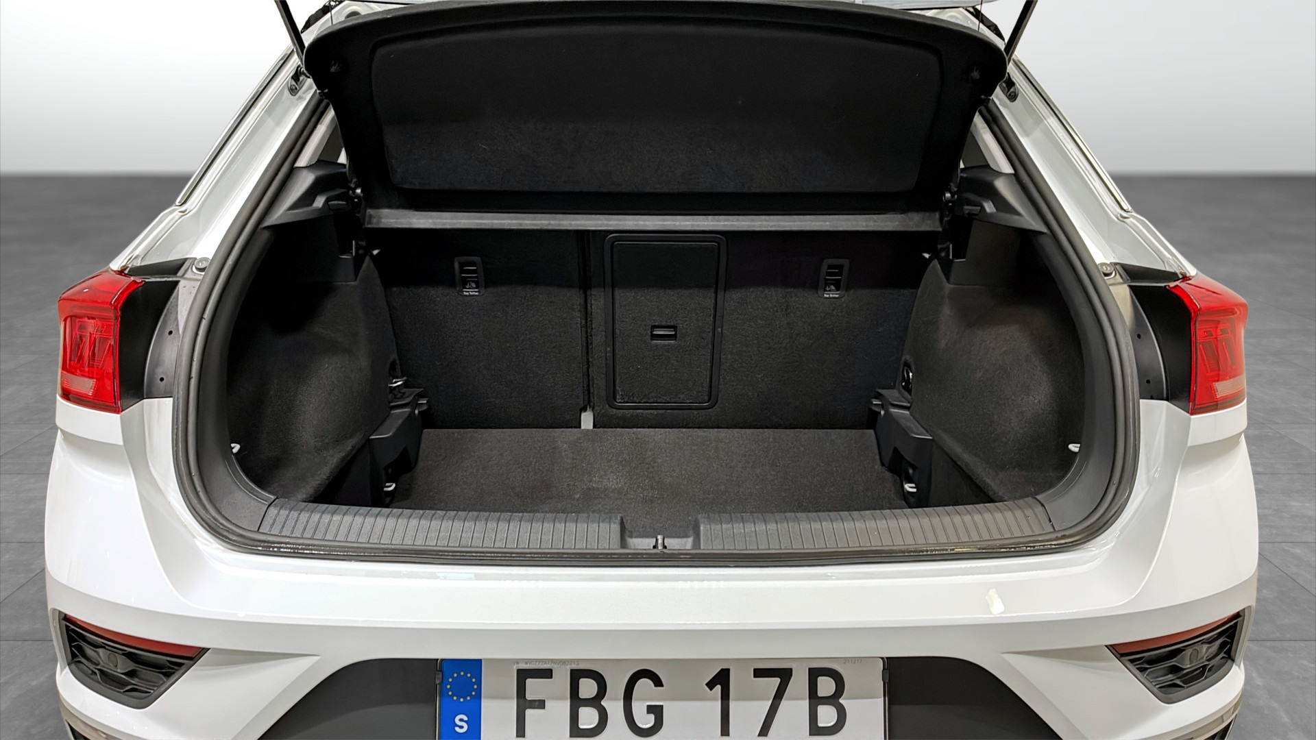 Volkswagen T-Roc FBG17B