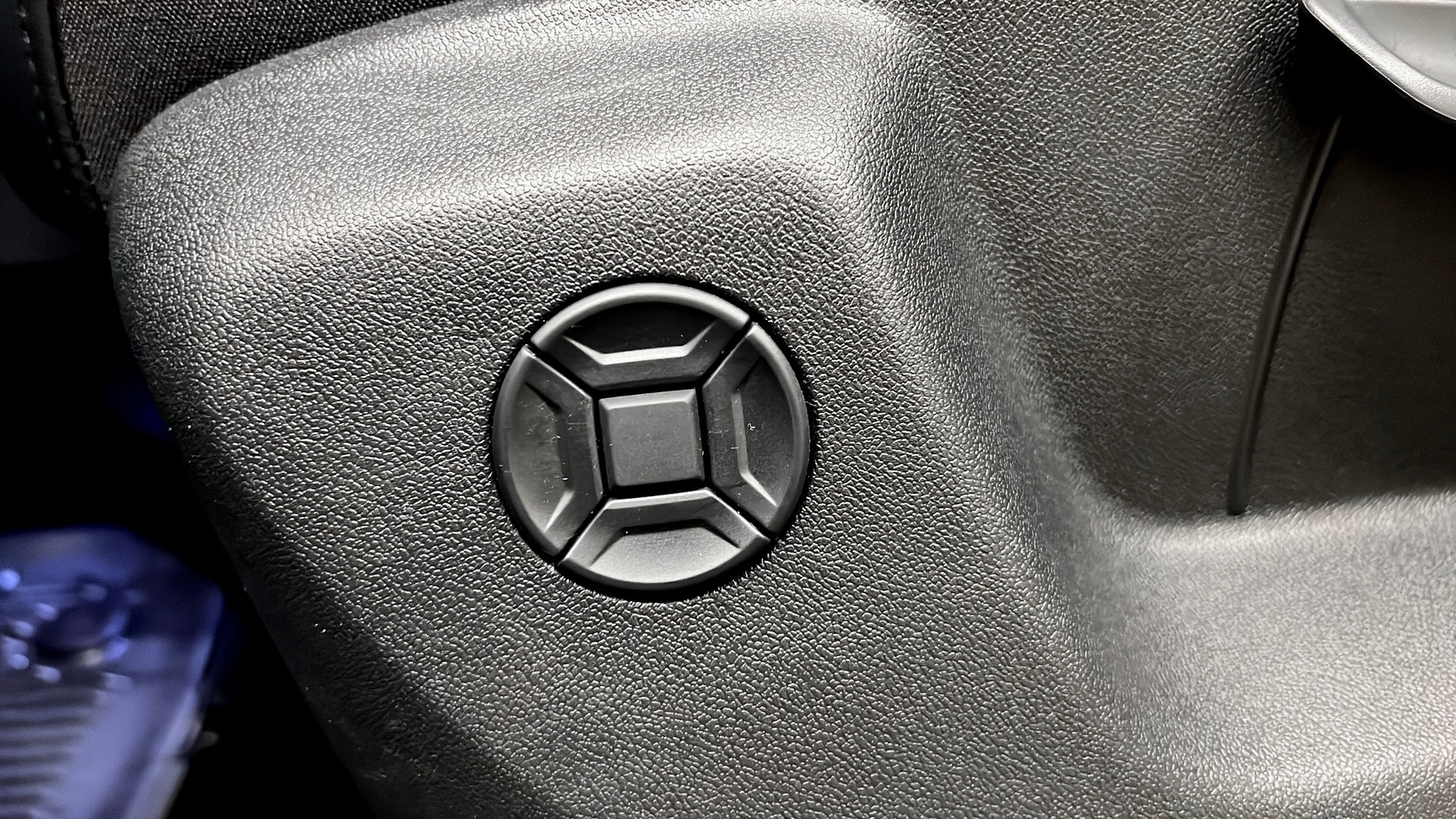 Volkswagen Tiguan FBJ08D