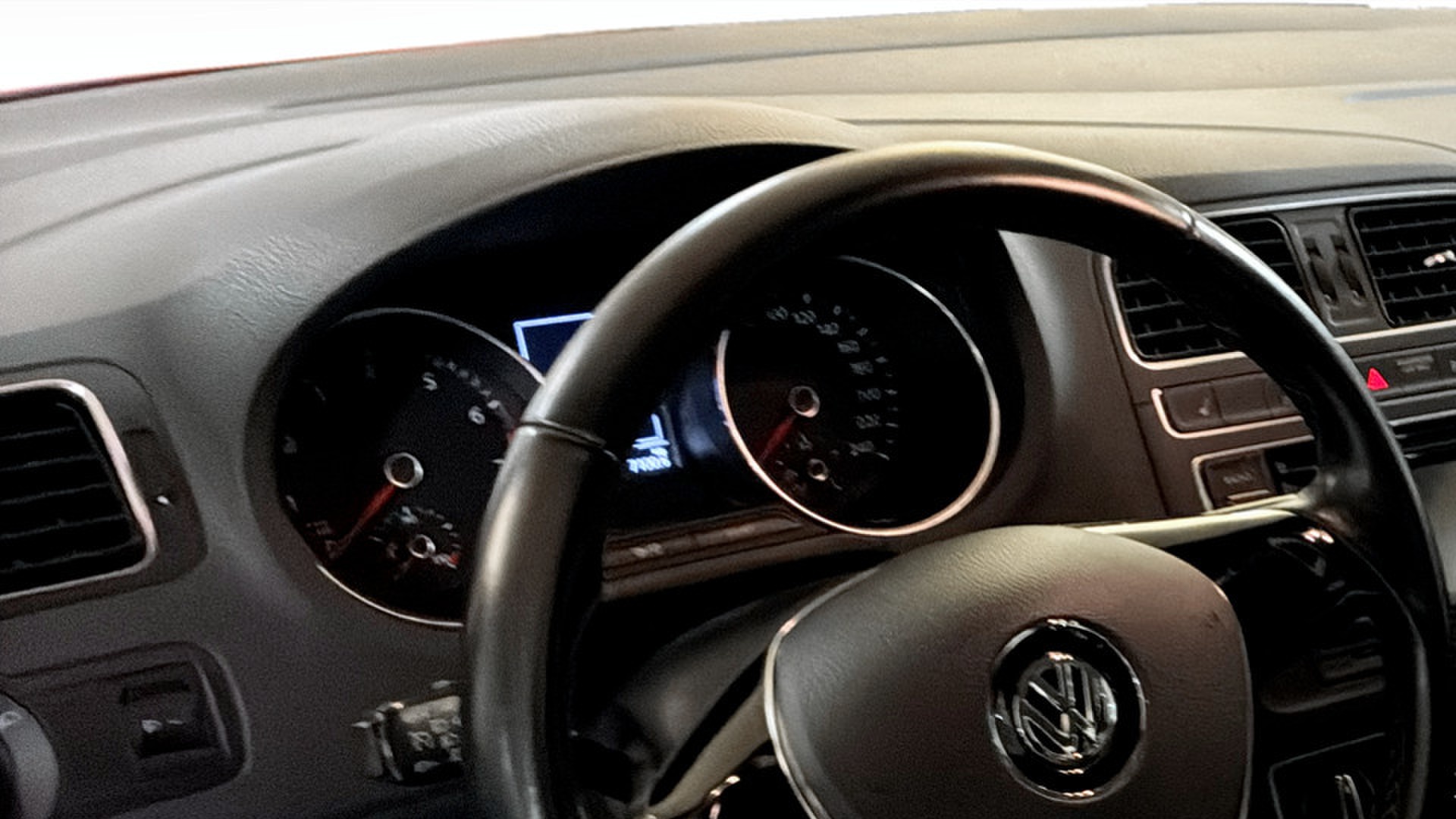 Volkswagen Polo FBL283