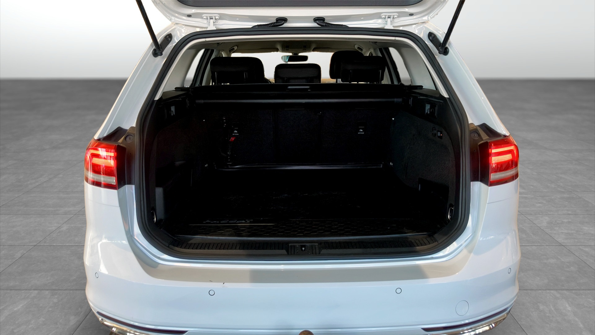 Volkswagen Passat Sportscombi FBN637