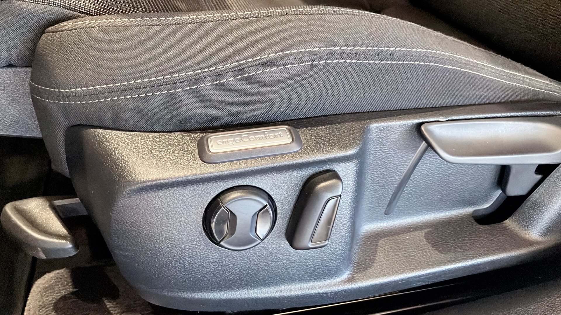 Volkswagen Passat Sportscombi FBN637