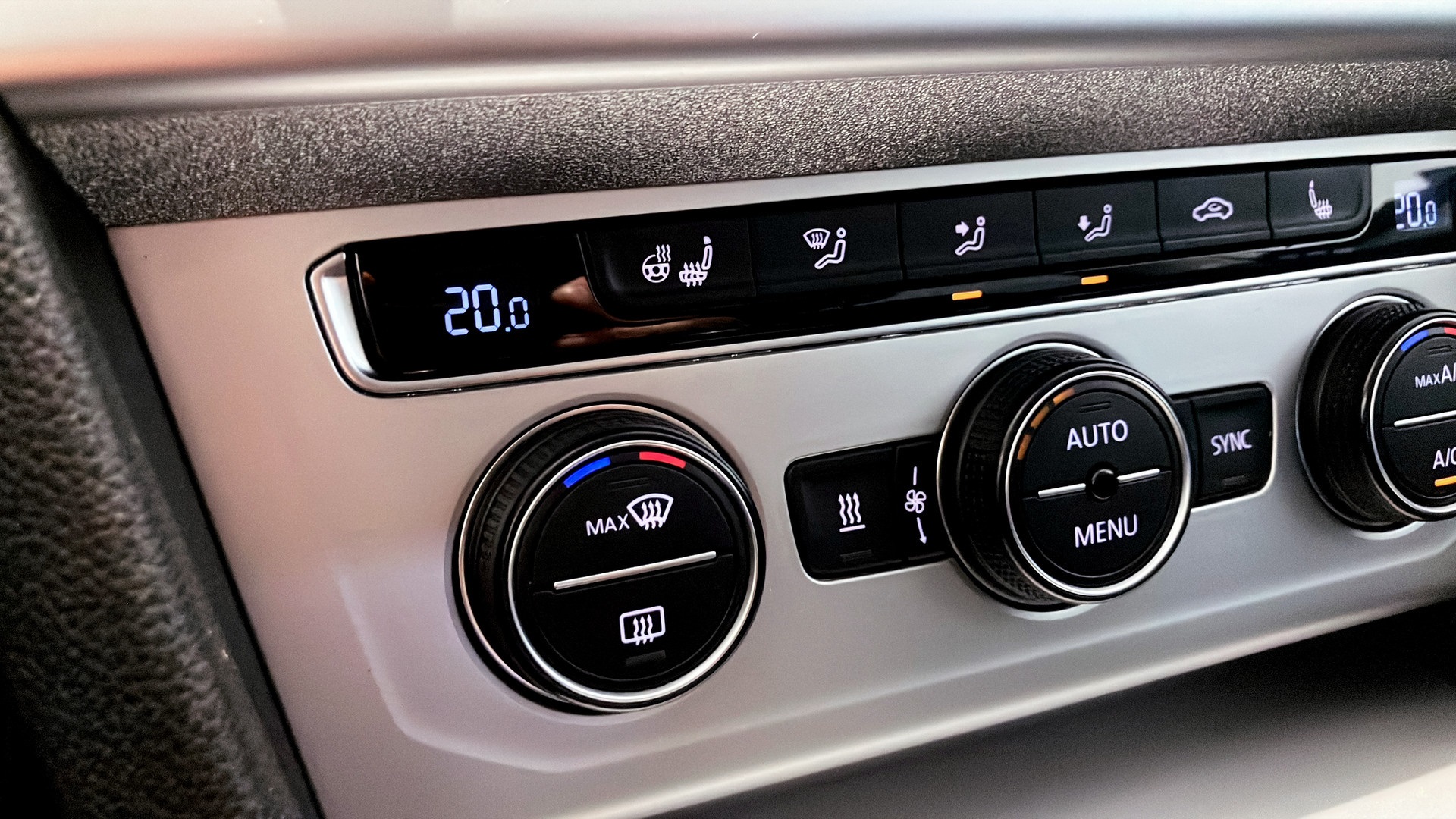 Volkswagen Passat Sportscombi FBN637