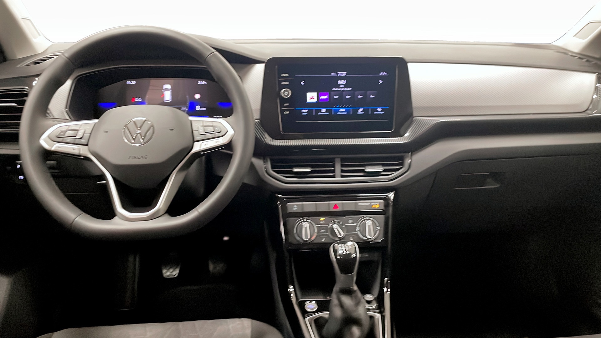 Volkswagen T-Cross FCJ11E