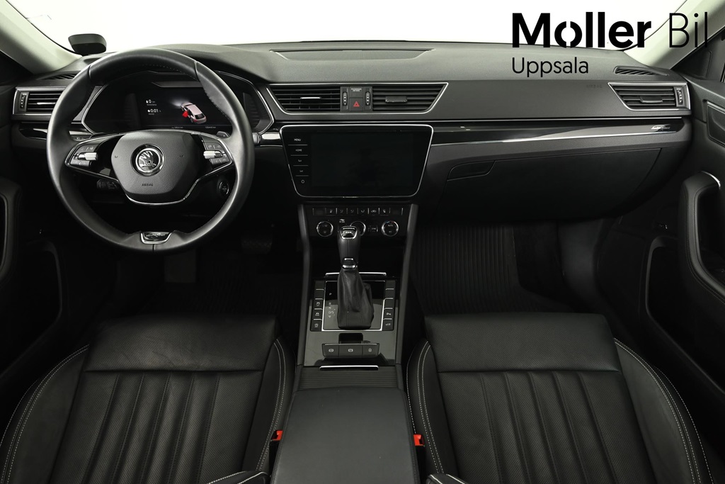 Skoda Superb Combi FCJ37G