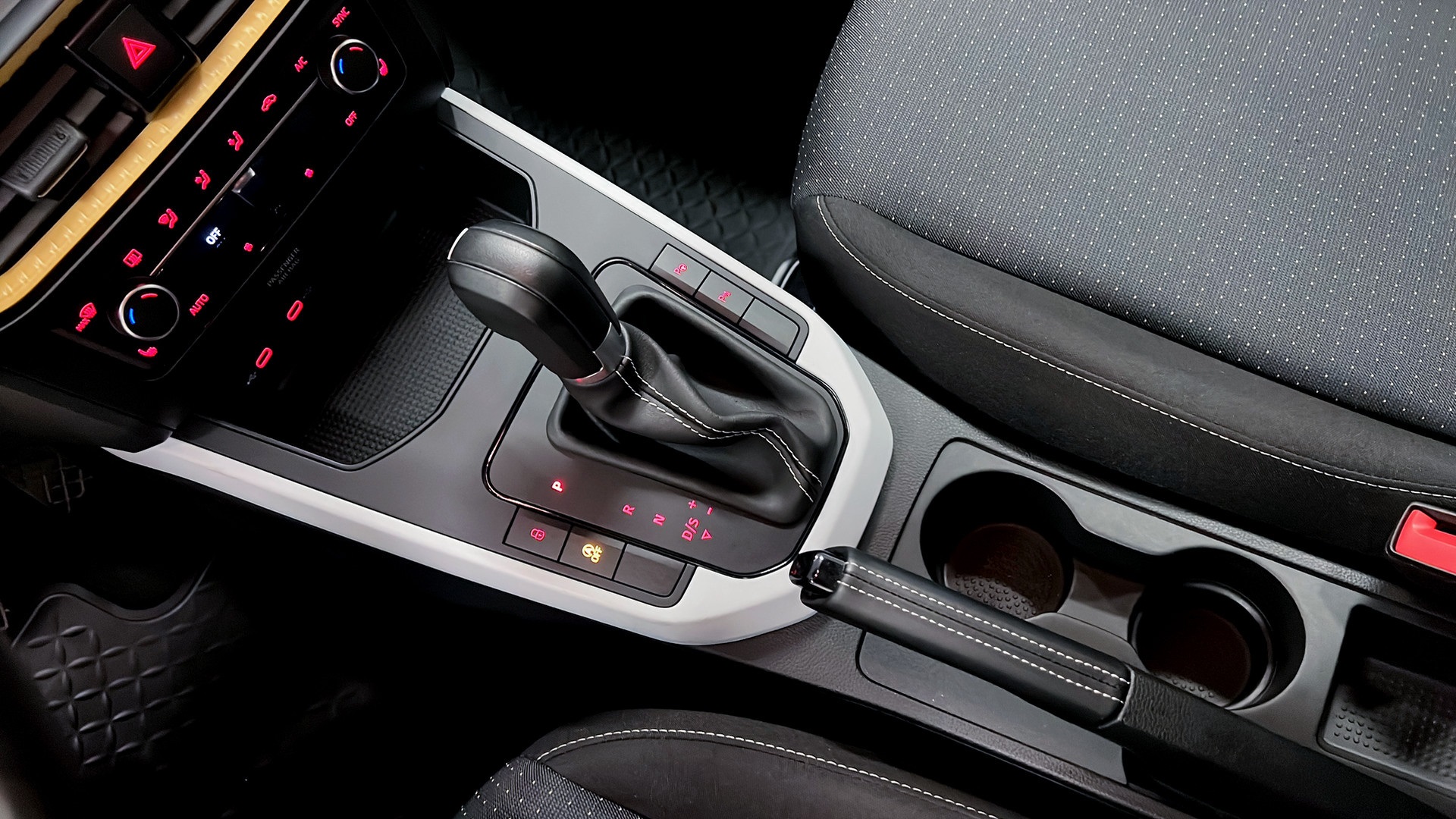 SEAT Arona FCL18M
