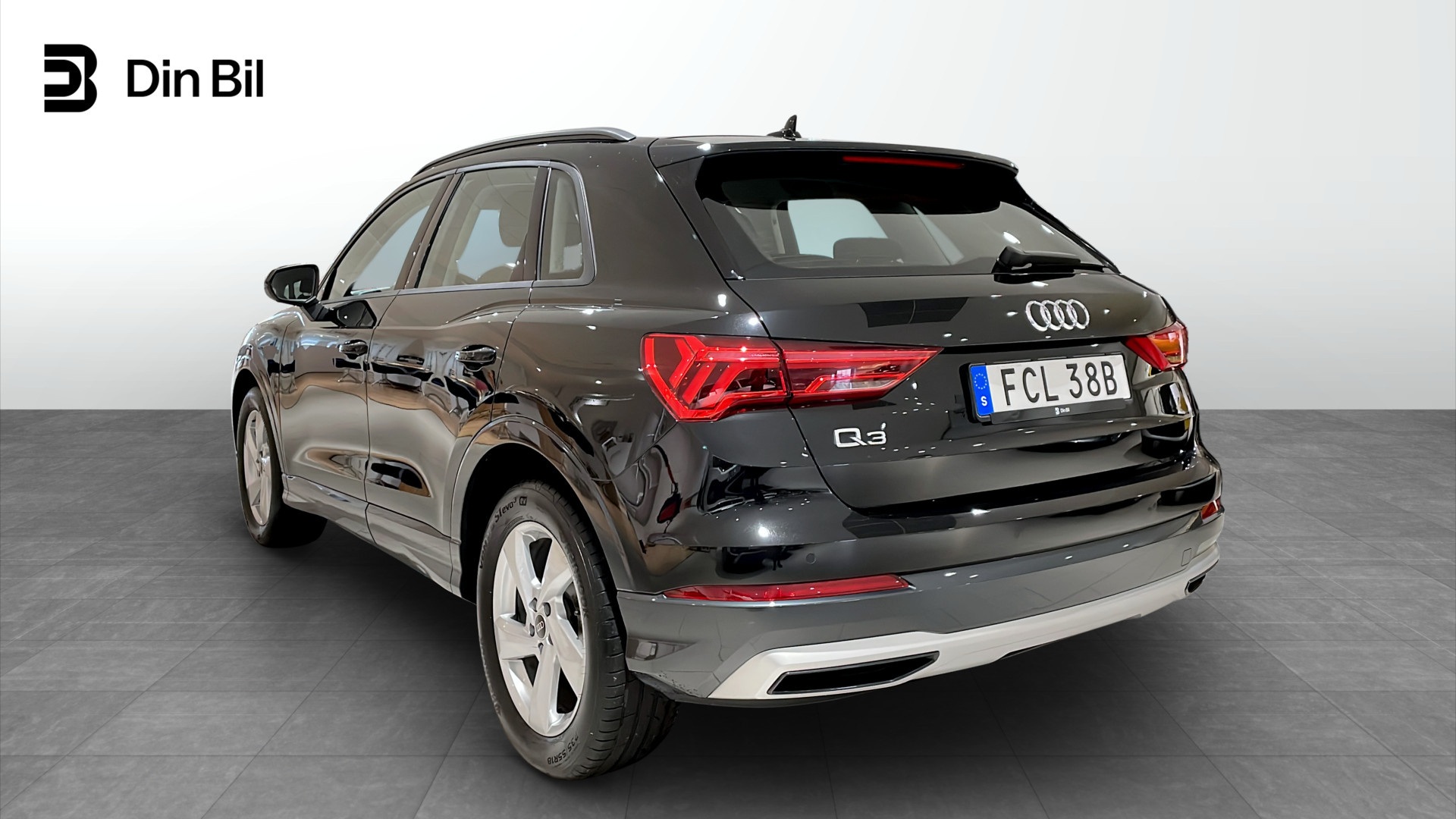 Audi Q3 FCL38B