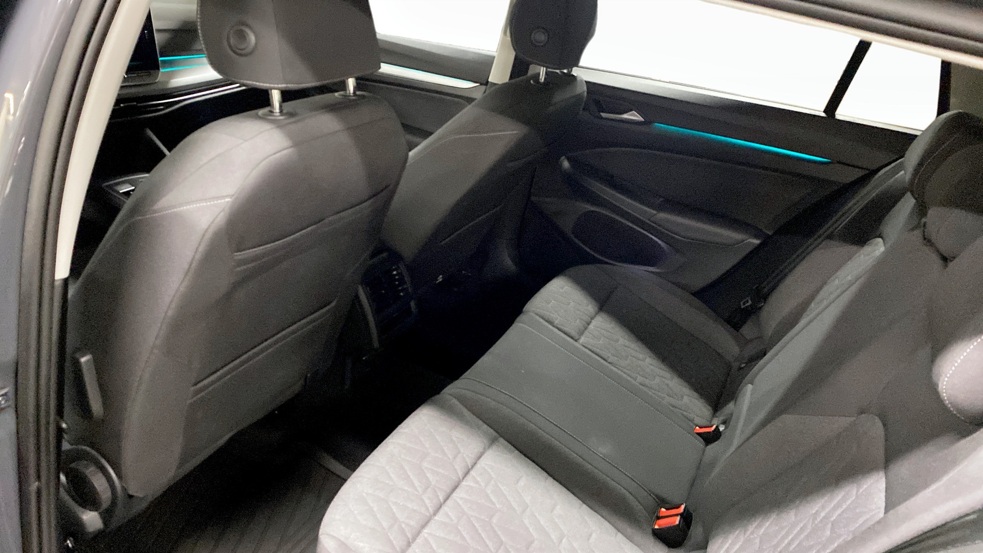 Volkswagen Golf Sportsvan FCL38G