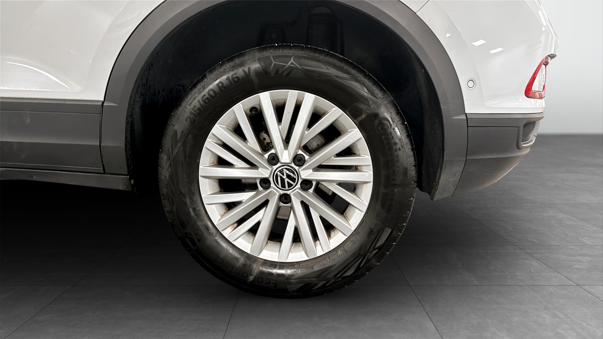 Volkswagen T-Roc FDC18C
