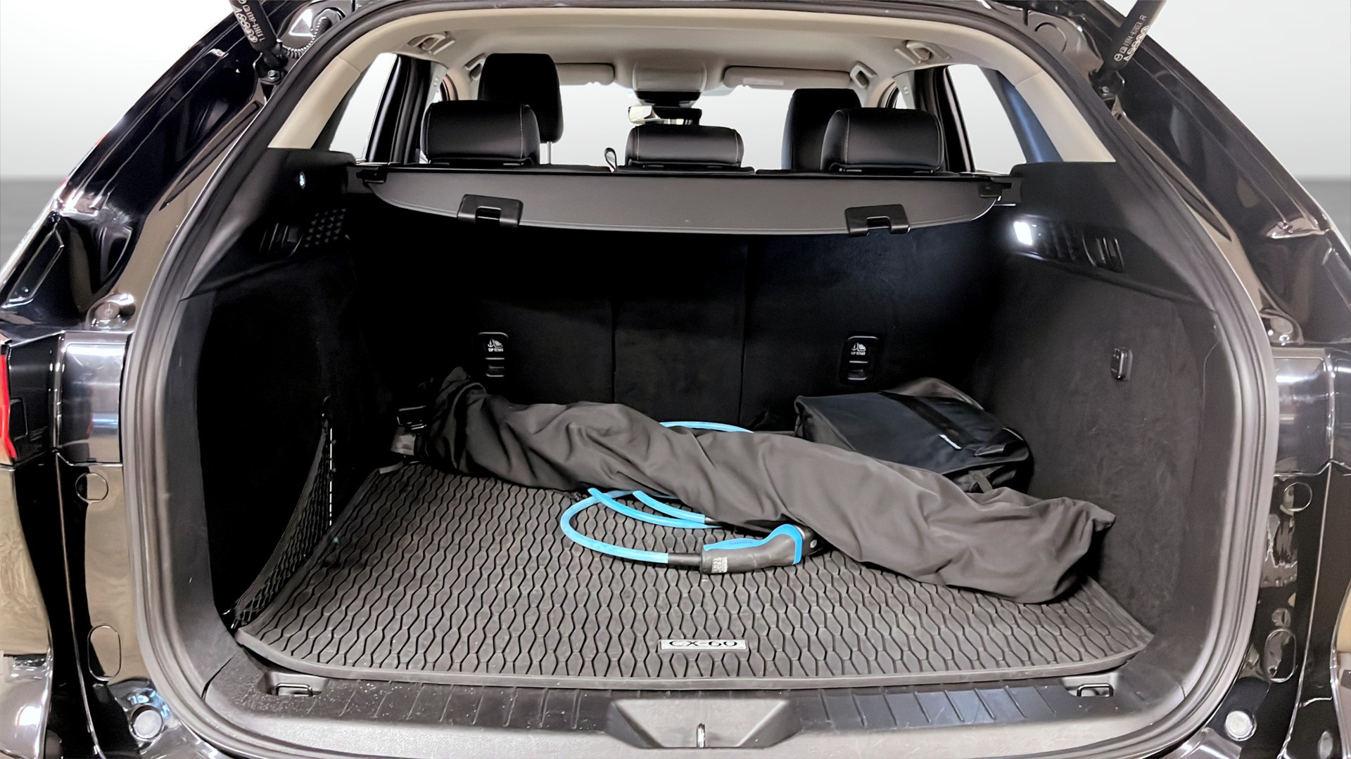 Mazda CX-60 FDD46M