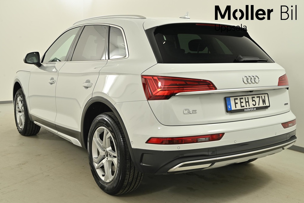 Audi Q5 FEH57W