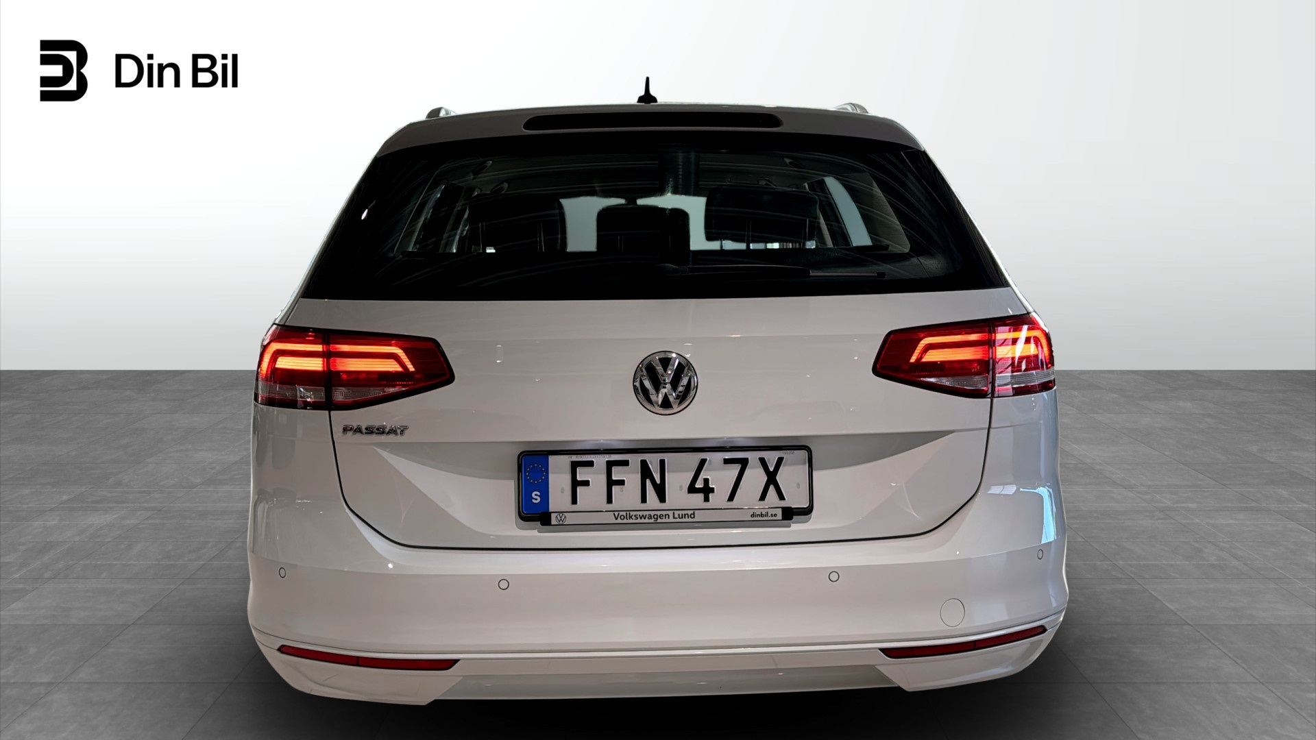 Volkswagen Passat FFN47X