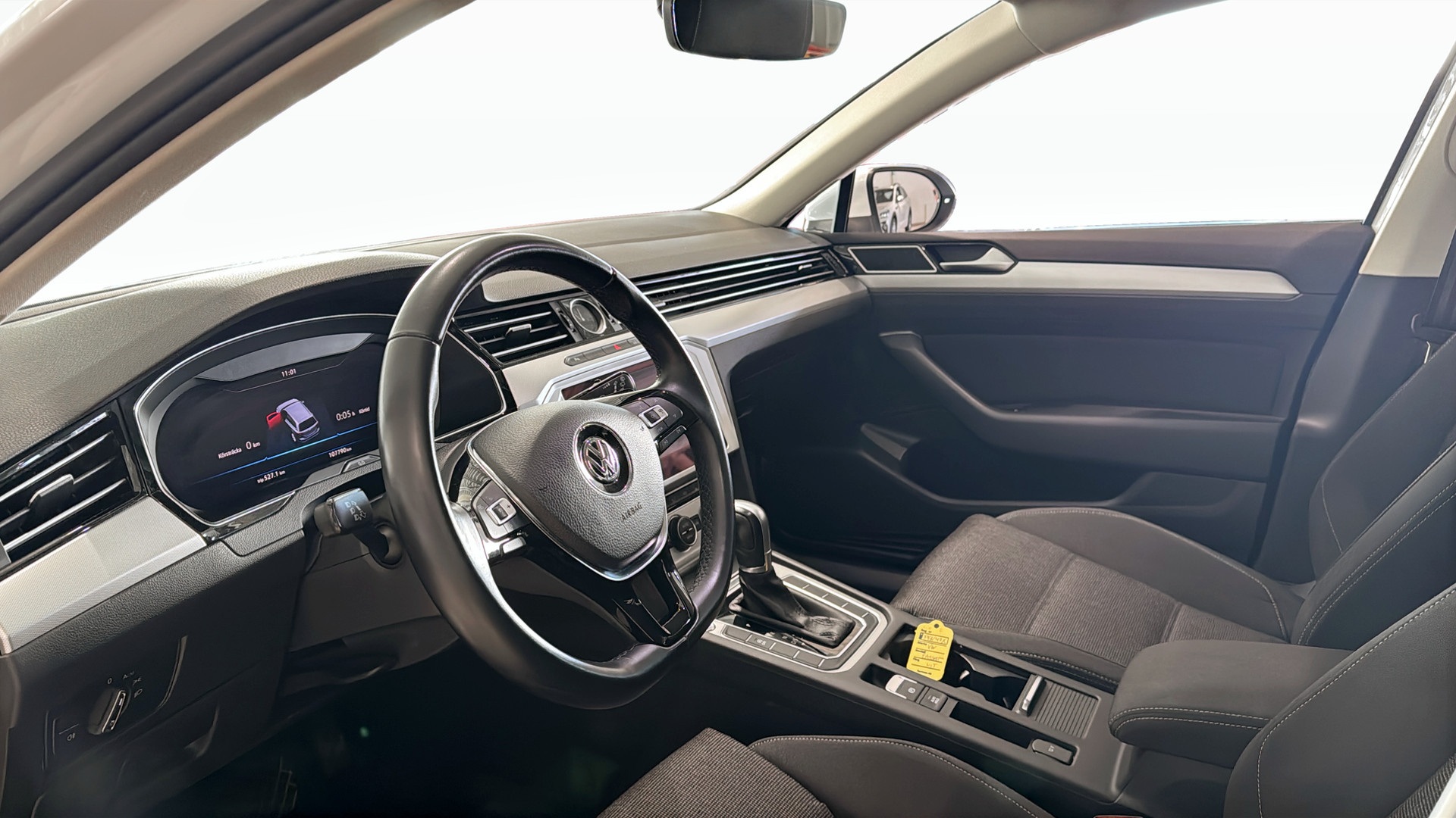 Volkswagen Passat FFN47X