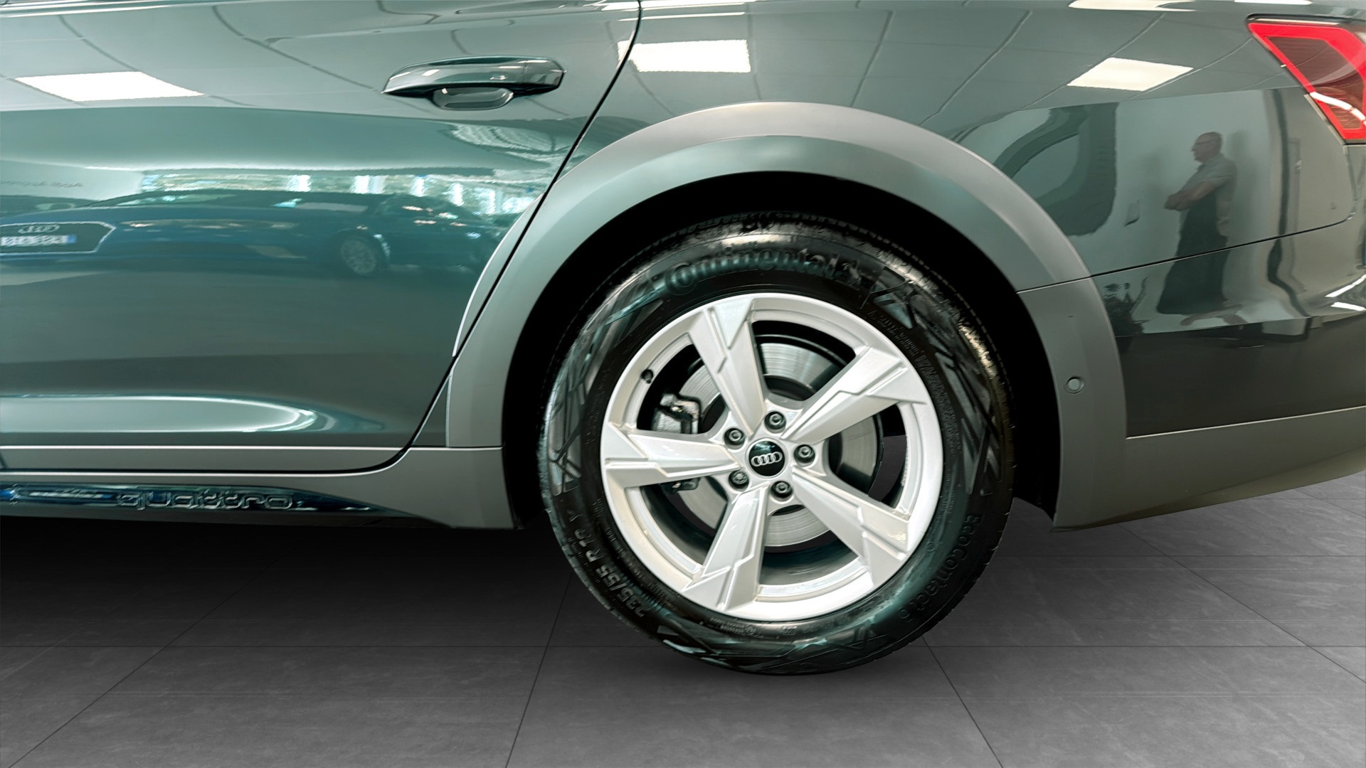 Audi A6 allroad quattro FFT72E
